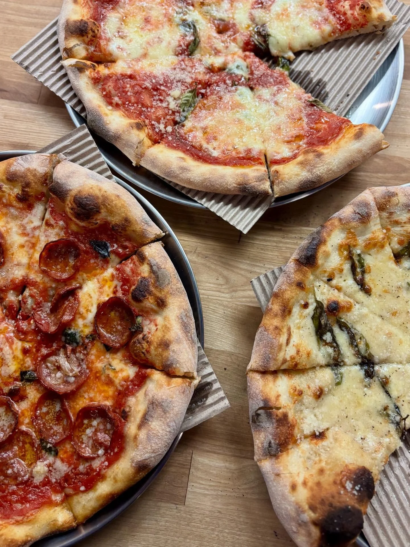 Pies on pies on pies 🍕And you can enjoy them while you watch the game at home ⚾️

➡️ Link in bio to place your take-out order at either location! Ordering opens at 4:45, doors open at 5p. See you soon pizza freaks 😘

#seattlepizza