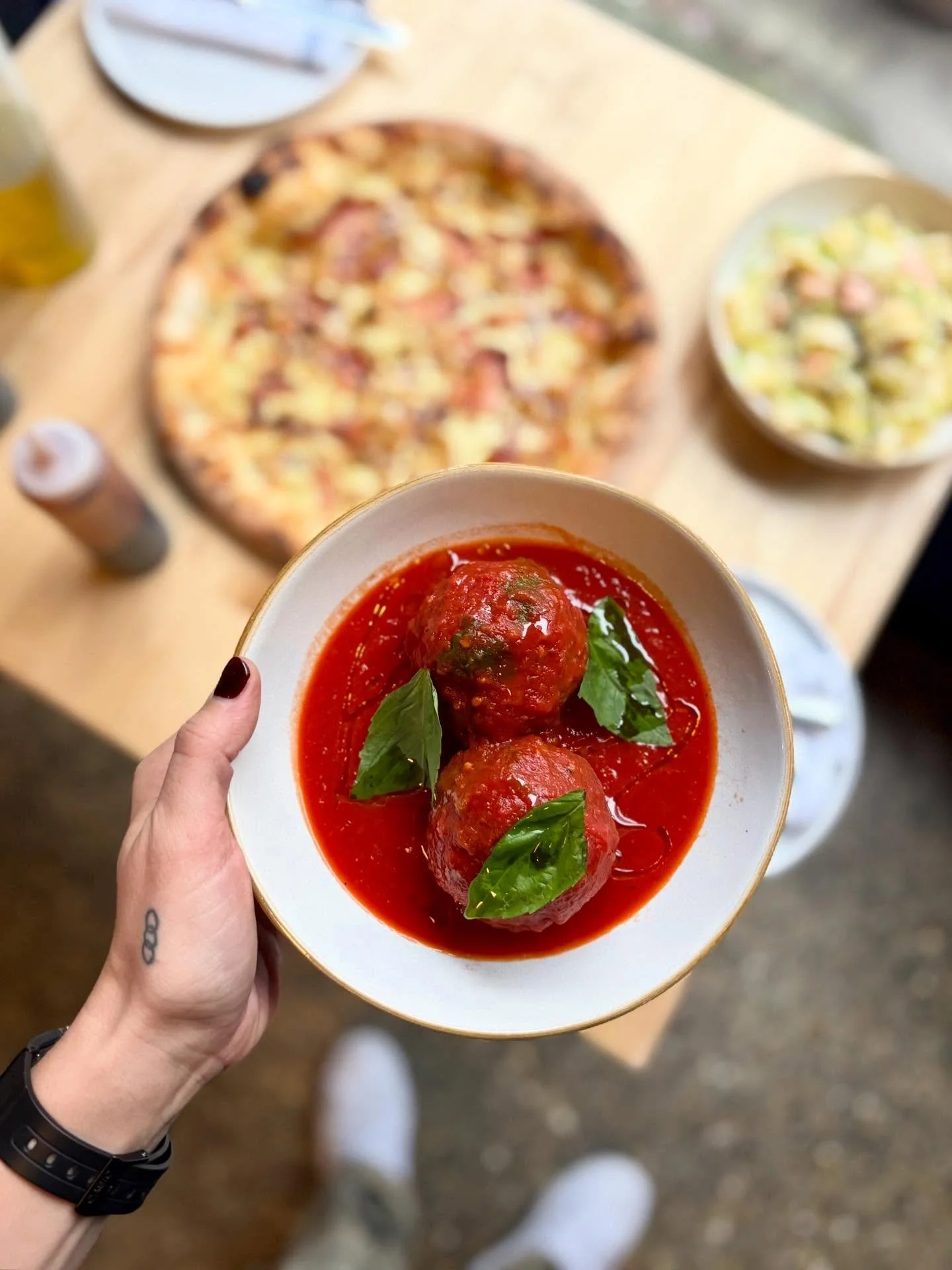 Happy Weekend from us and these meatballs 🥰 on the menu in Queen Anne! Yes, orger them with your spaget for a complete meal 🍝 Comfort food done very correctly. 

#spaghettiandmeatballs #meatballs #spaghetti #comfortfood #seattlepasta #seattlerestau