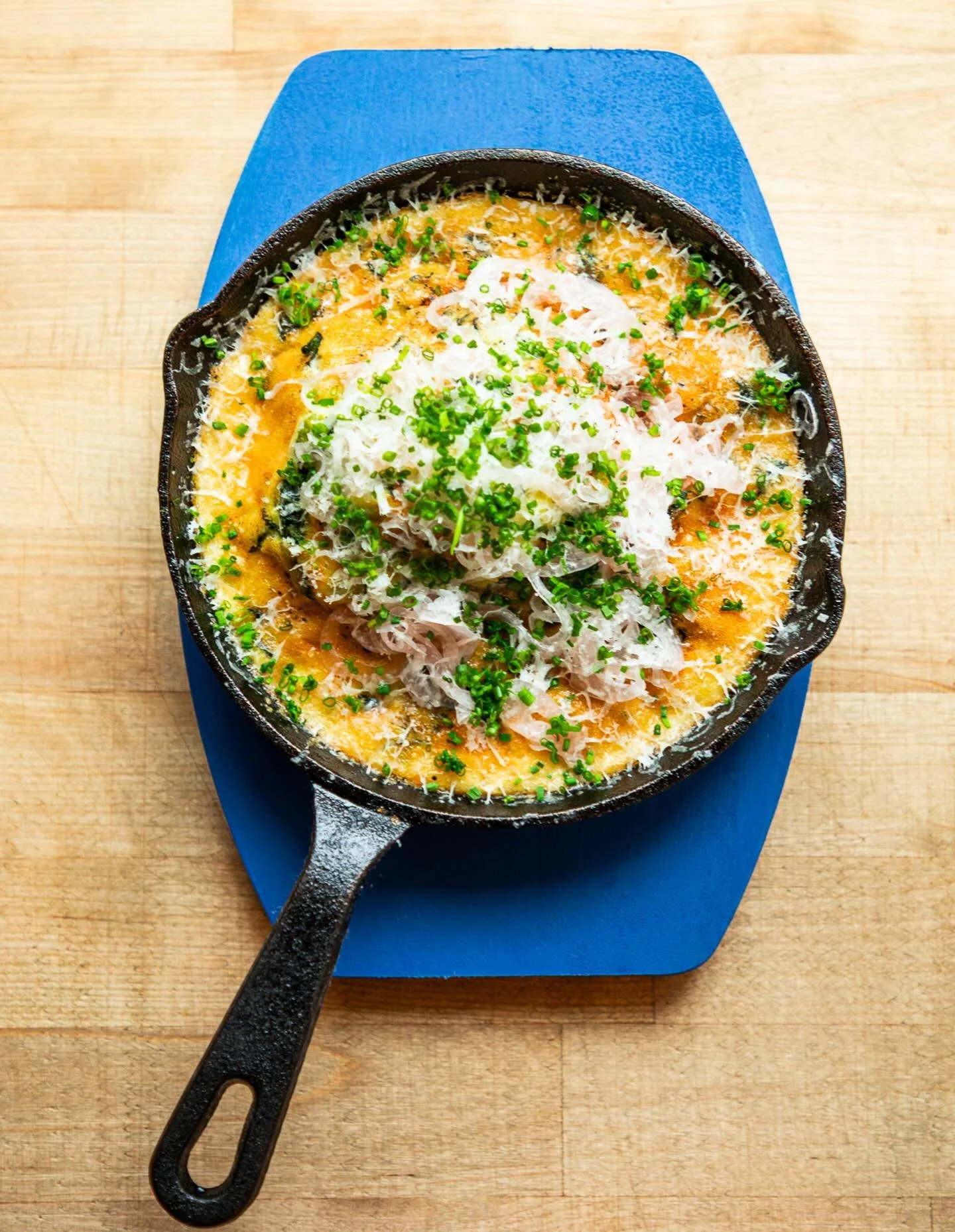 Good morning and HAPPY BRUNCH DAY! Doors open 9a-12p on Summit Ave. Come get the goods, like this beauty Veggie Frittata✨ Big yum. 

Reminder &mdash; no Queen Anne Quick Stop today so we can go get brunch on the Hill 😉 but see you tomorrow for break