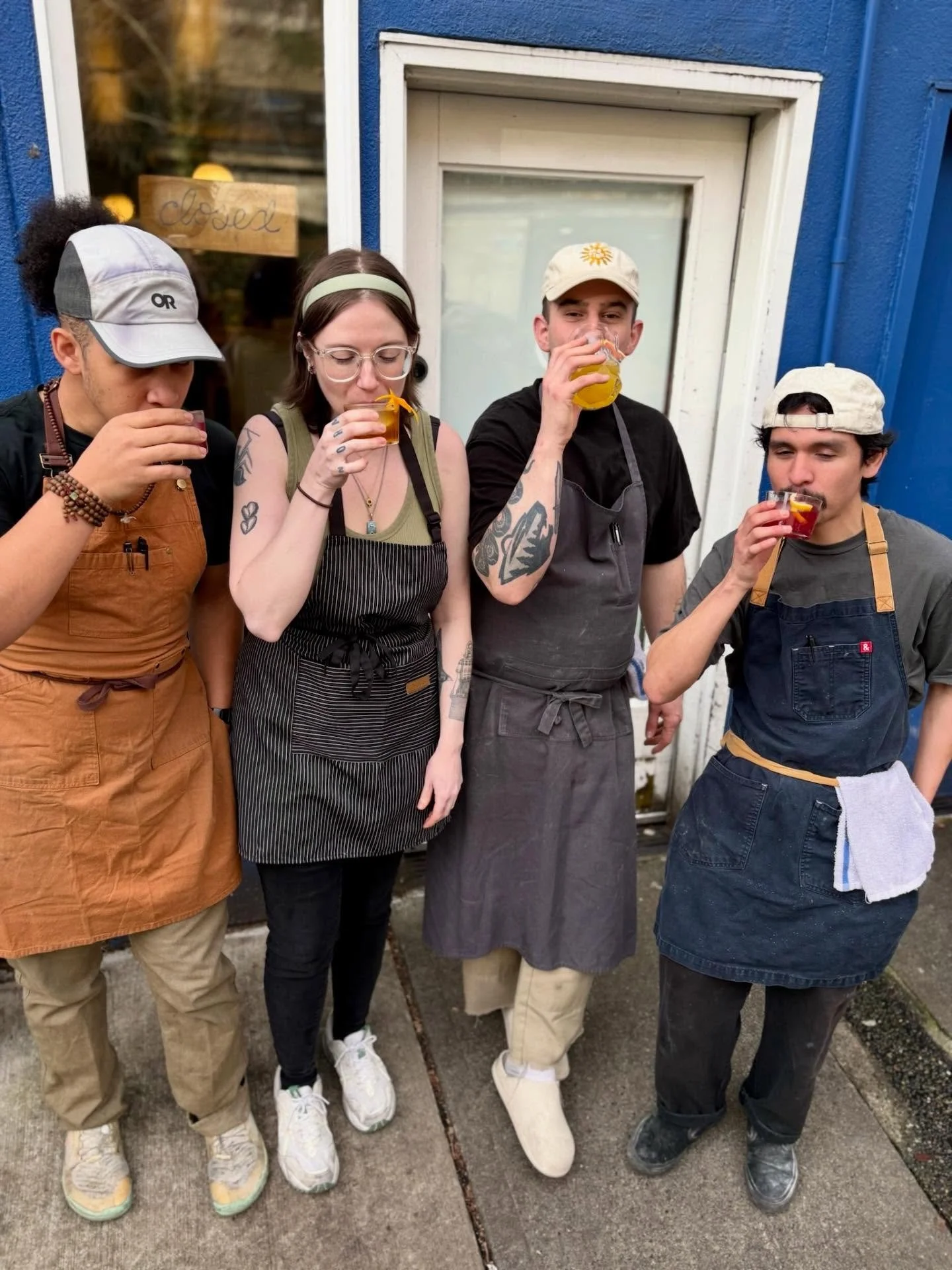 Hello from our Chefs on Capitol Hill enjoying some of our NA sippers for a pre-service pick-me-up🍹If you&rsquo;re needing a extra little community love this week, come see us, we got you 💙

#seattlechefs #seattlerestaurants #dryjanuary #mocktails #