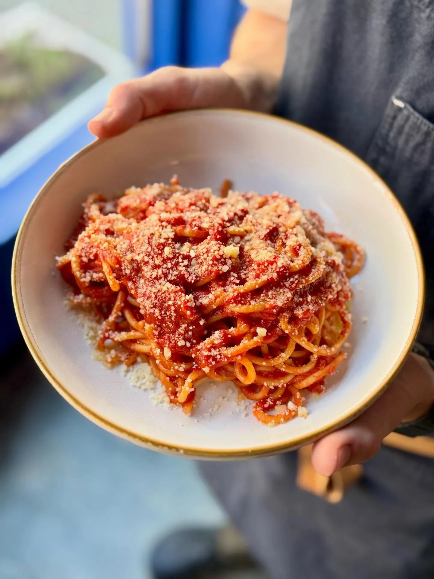 Happy Sunday Happy Spring Happy Spaget 🌷

Both locations open 5-9p for dine-in &amp; online ordering available for pick-up. 

#seattlespring #spaget #spaghetti #seattlepasta #seattlerestaurants