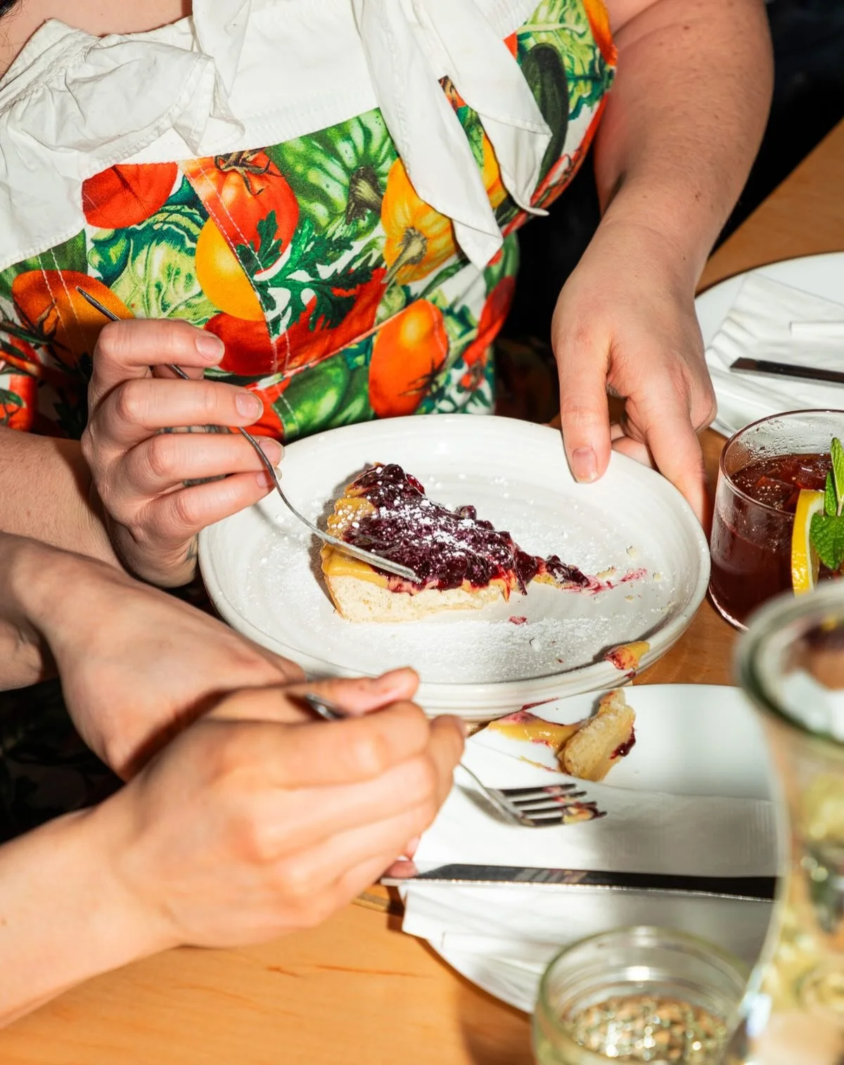 The weekend is for treats🥧!!! BRUNCH on Capitol Hill &amp; QUICK STOP in Queen Anne, 9a-12p. See you for your Sunday morning goods! 

📷 @laurenmaxphoto 

#seattlebrunch #sundayfunday #seattlerestaurants #queenanneseattle #capitolhillseattle