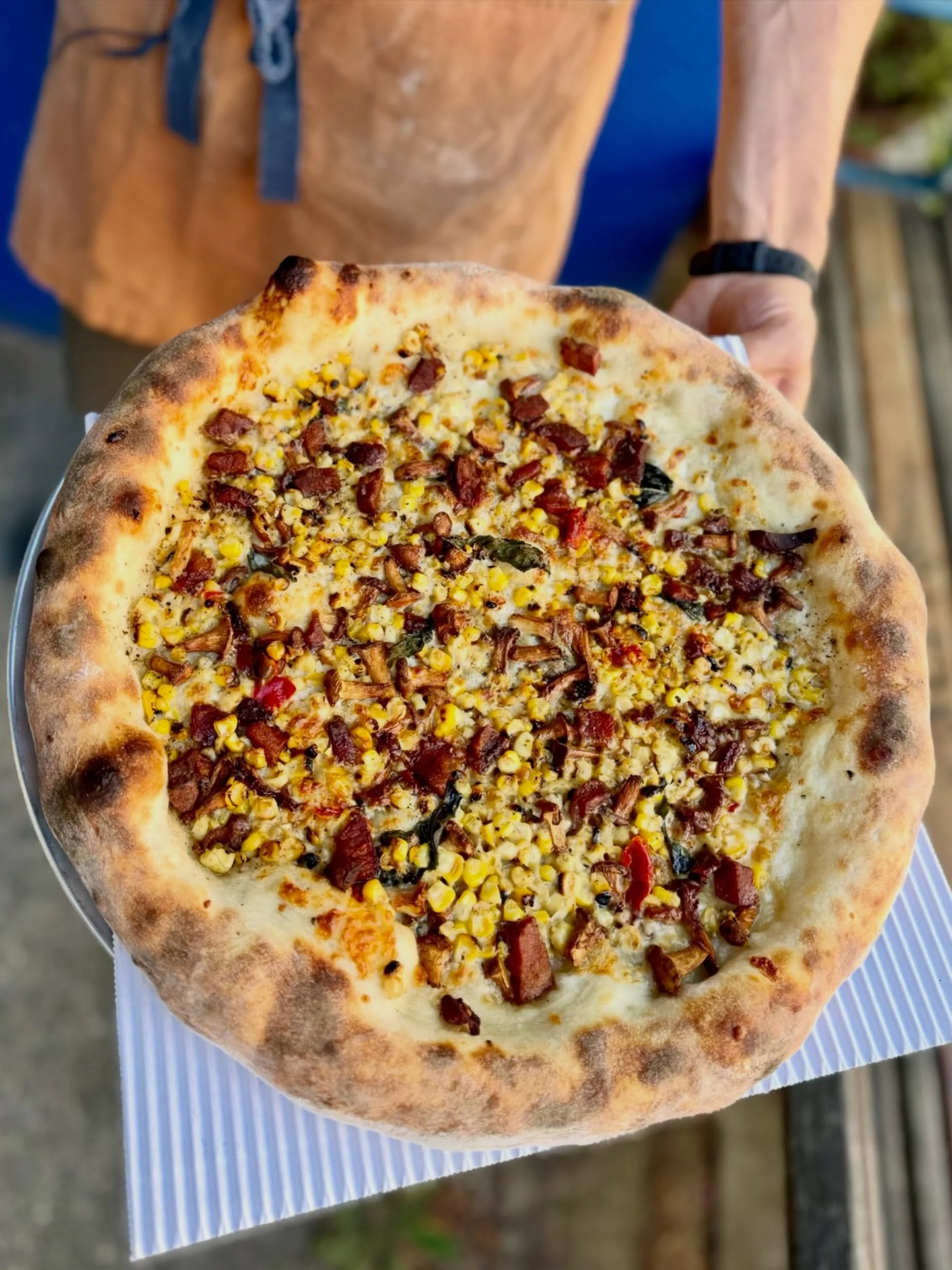 Summer is for corn on pizza 🌽🍕🤝 

#summersweetiesoon #iykyk 
#summerpizza #seattlepizza #seattlerestaurants