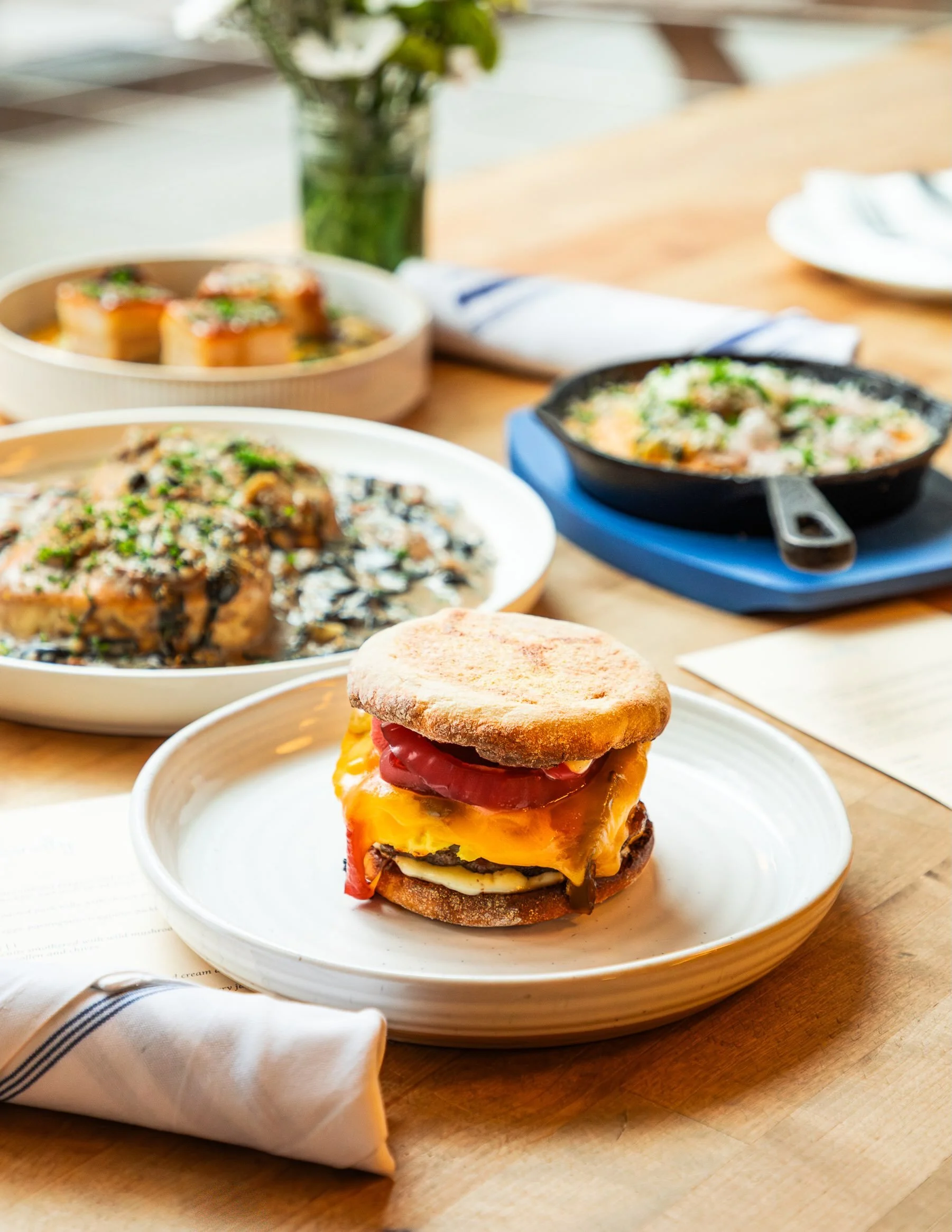 Something perfect for your weekend 🥪 BRUNCH on Capitol Hill &amp; QUICK STOP in Queen Anne, 9a-12p. See you soon! 

📷 @laurenmaxphoto 

#seattlebreakfast #seattlebrunch #seattlerestaurants #queenanneseattle #capitolhillseattle