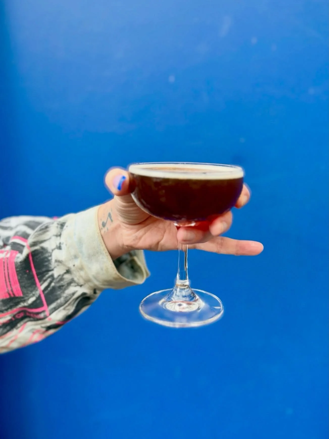 HELLO WARM SUNSHINE not sure about you but we thinks an exceptional October day calls for exceptional sips🌻

Chai Me to the Moon &mdash; Bacardi, cynar, nocino, grappa mandorla, Demerara, chai, coffee

📍Capitol Hill 
#seattlecocktails #seattleresta