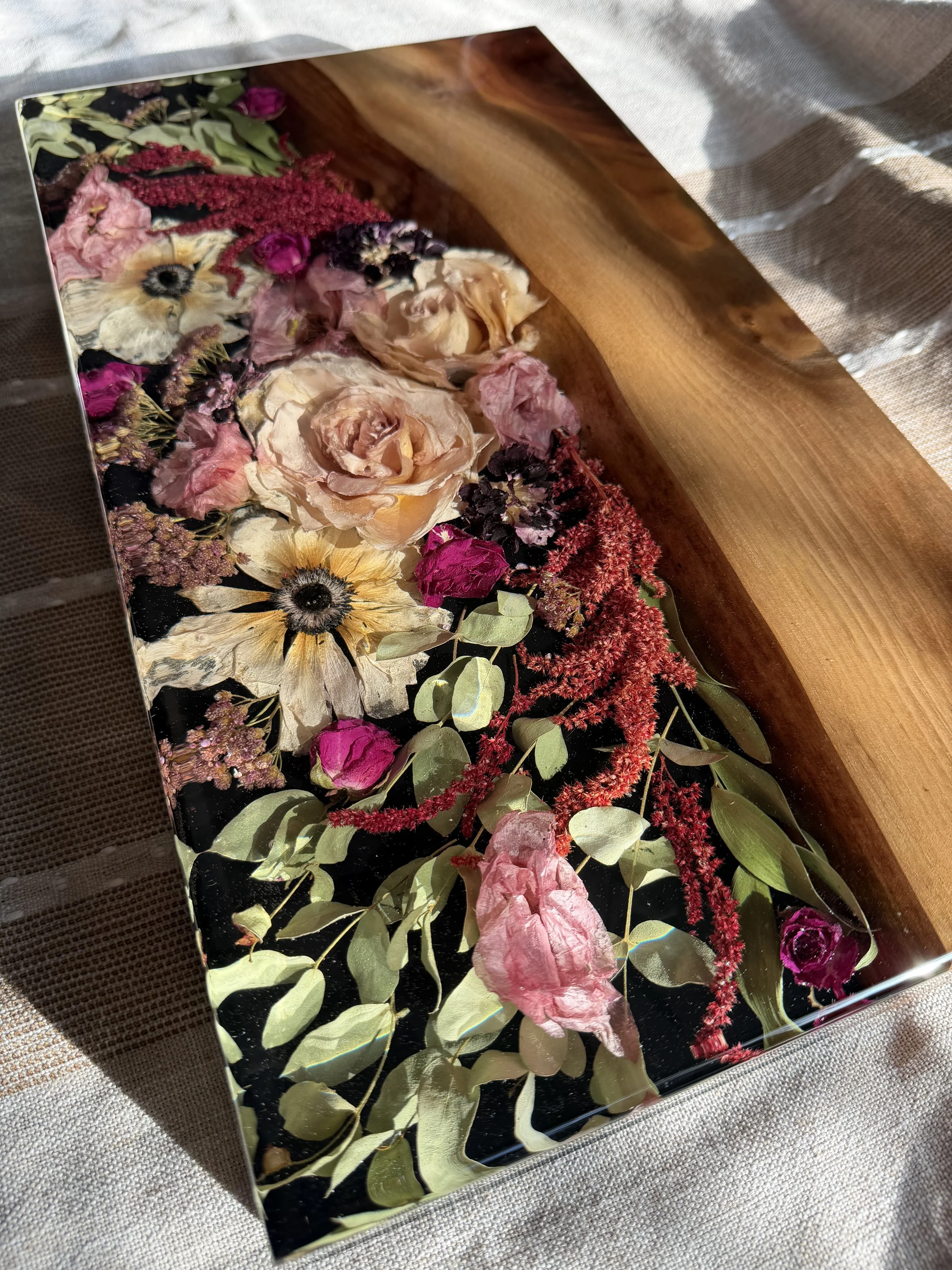 Live Edge Serving Tray - Dried Wedding Bouquet