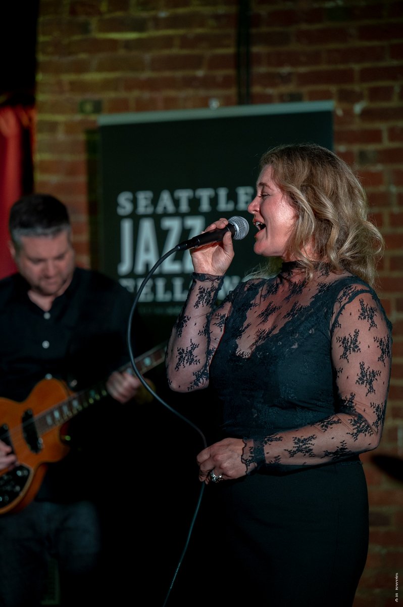 Stina Tillotson at Seattle Jazz Fellowship, September 2025. (Credit: Mark S. Harazim)