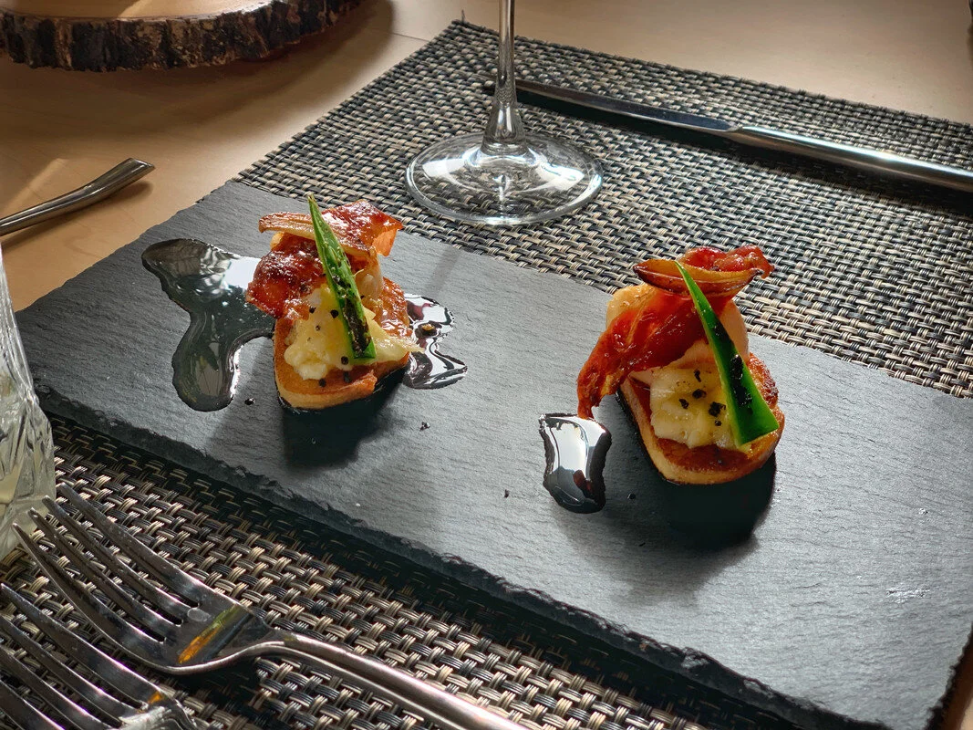 Seared Scollops and Bacon 2.jpg