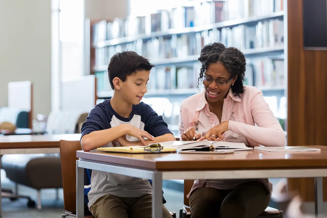 Visible Learning and Teaching Multilingual Learners: 5 Considerations