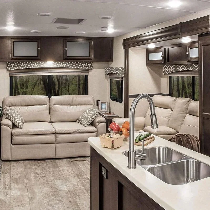 Holiday Trailers & RVs