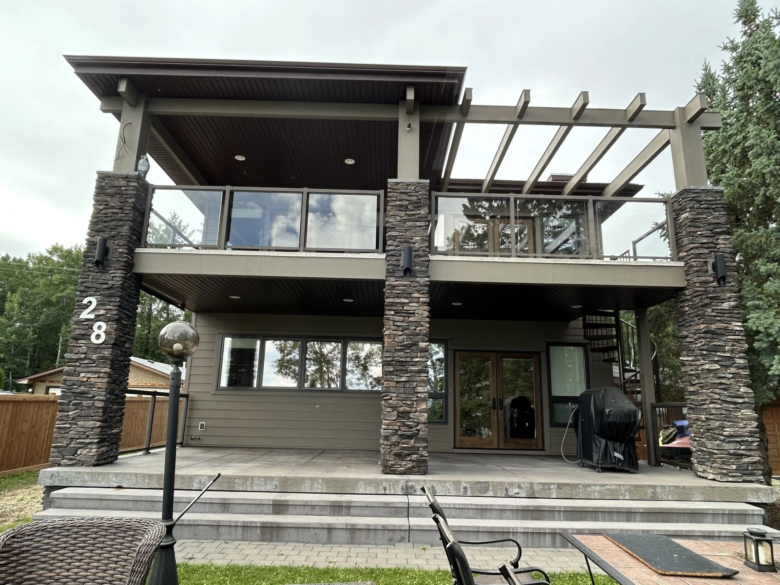 Exterior front (1).jpeg