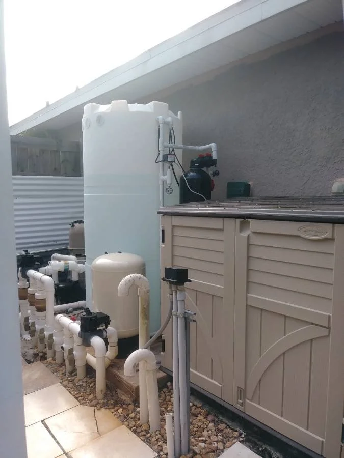 Aeration, sulfur and iron filtration, and water softener system removing rotten egg smell, sulfur odor, iron stains, hard water, bacteria, and discoloration. Reverse osmosis purifies drinking water.
