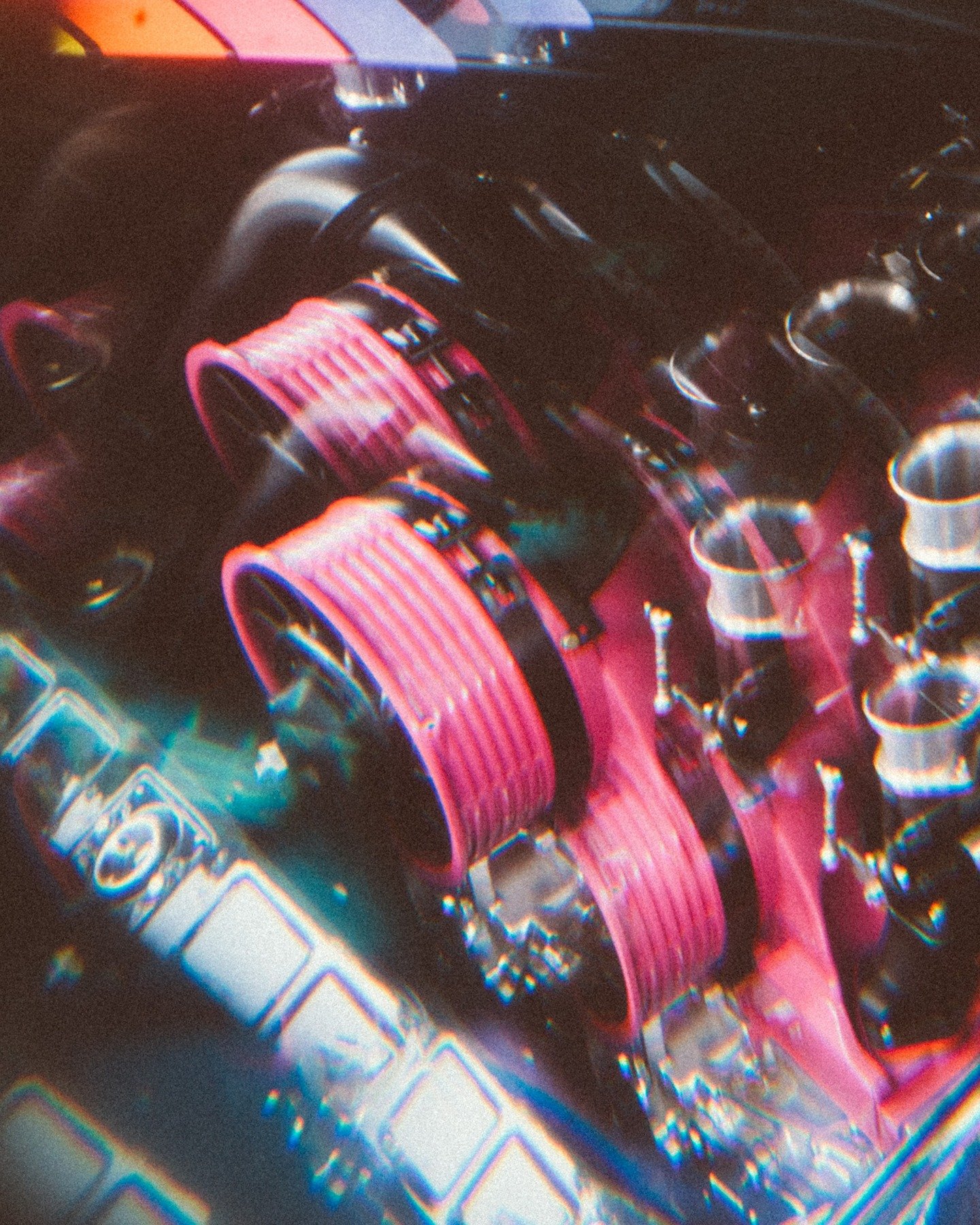 Don't worry. It's not your eyes.
It's pure pictorial magic created by the photo phenom tuned to turbo mode, the one and only 📸 @cooled.collective 🙌

And this kaleidoscope of color, inspired by @Polaroid, is the 1986 Porsche @bbauto_design Targa Hyb