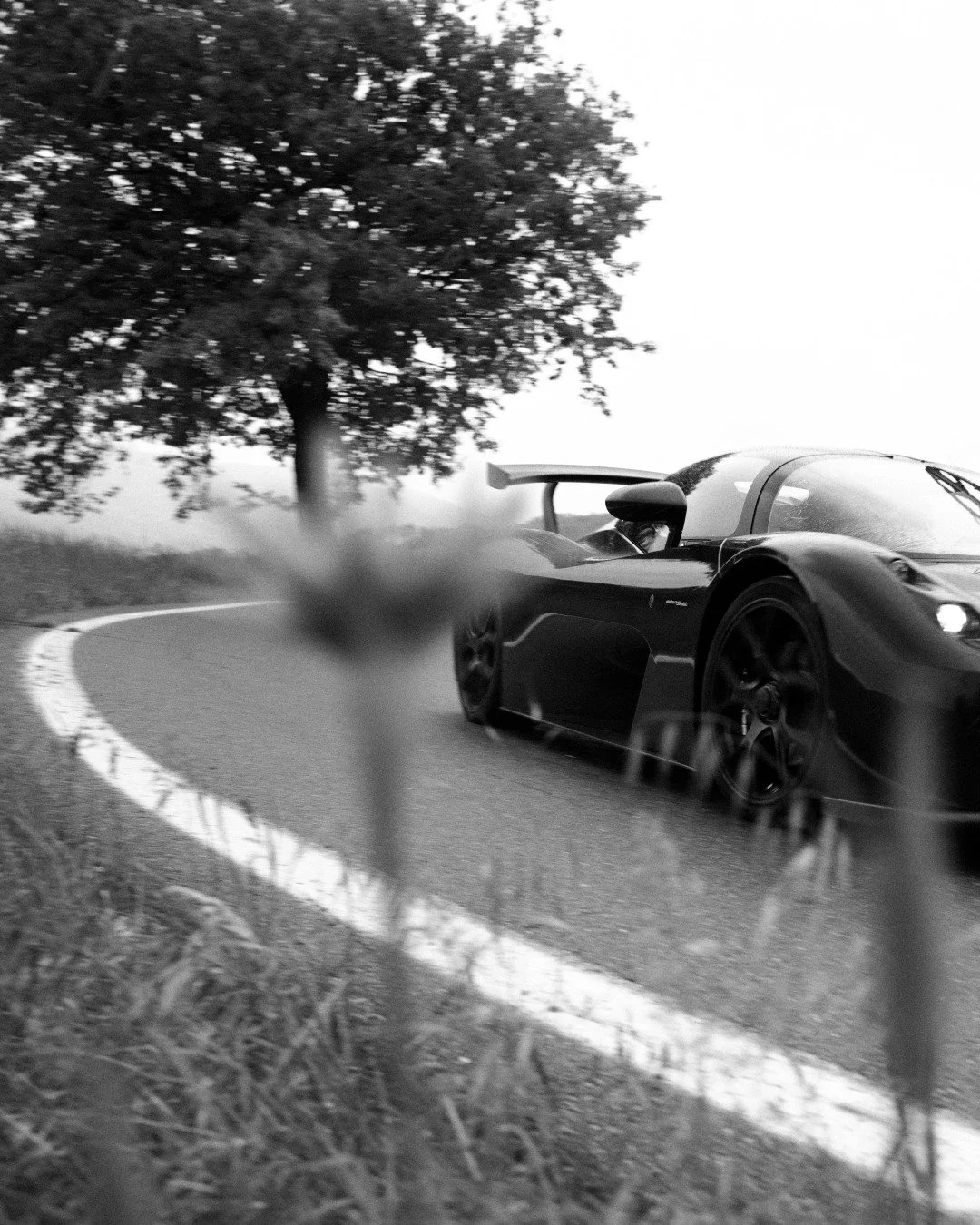 Part 2: The Dallara Stradale

If you didn't see part 1 by 📸 @lorenzomorandi.it, be sure to check it out! Lorenzo created so many beautiful images, they didn't fit into one post.

You can find this story in @roadandtrack
vol.30: Origins.

&bull;&bull