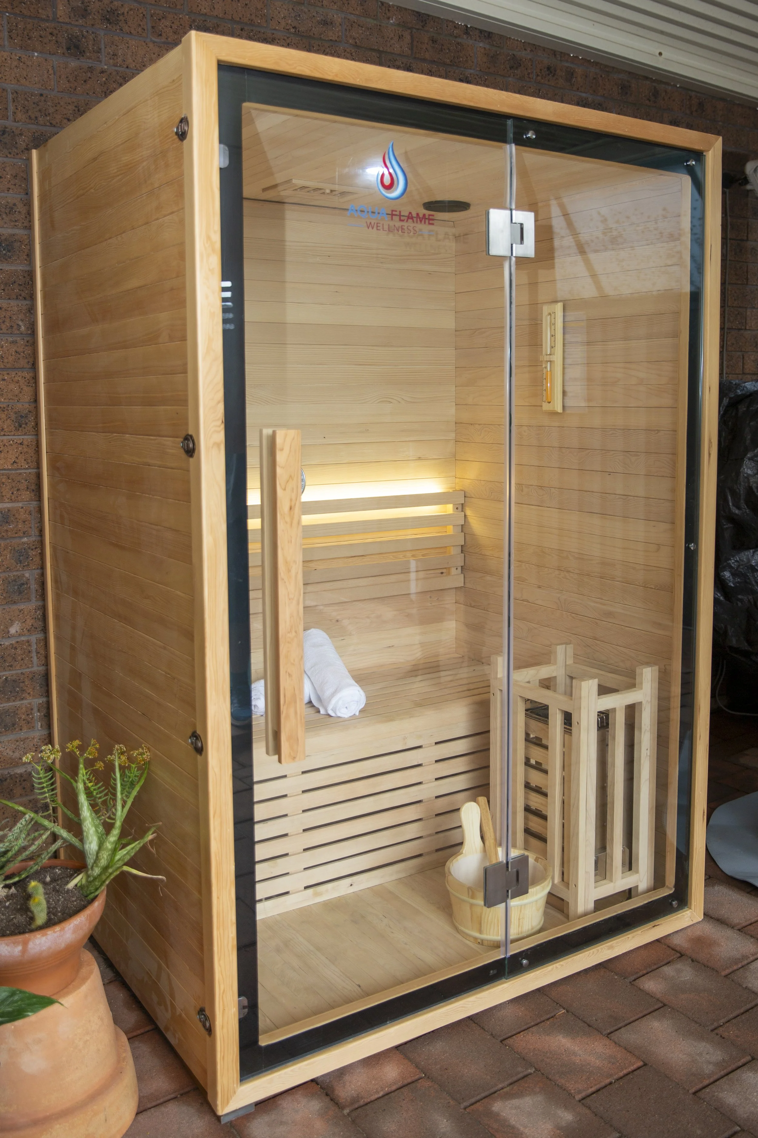 Glasshouse Ember - Traditional 2 Person Sauna