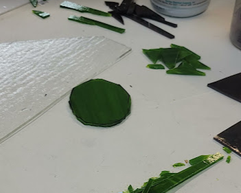 Here we have the head already cut and shaped.