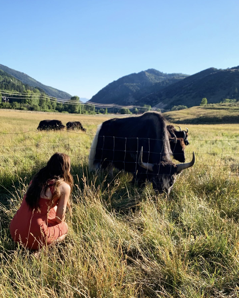 Chelsey Milton : The Kind of Woman Who Turns Community Into a Verb