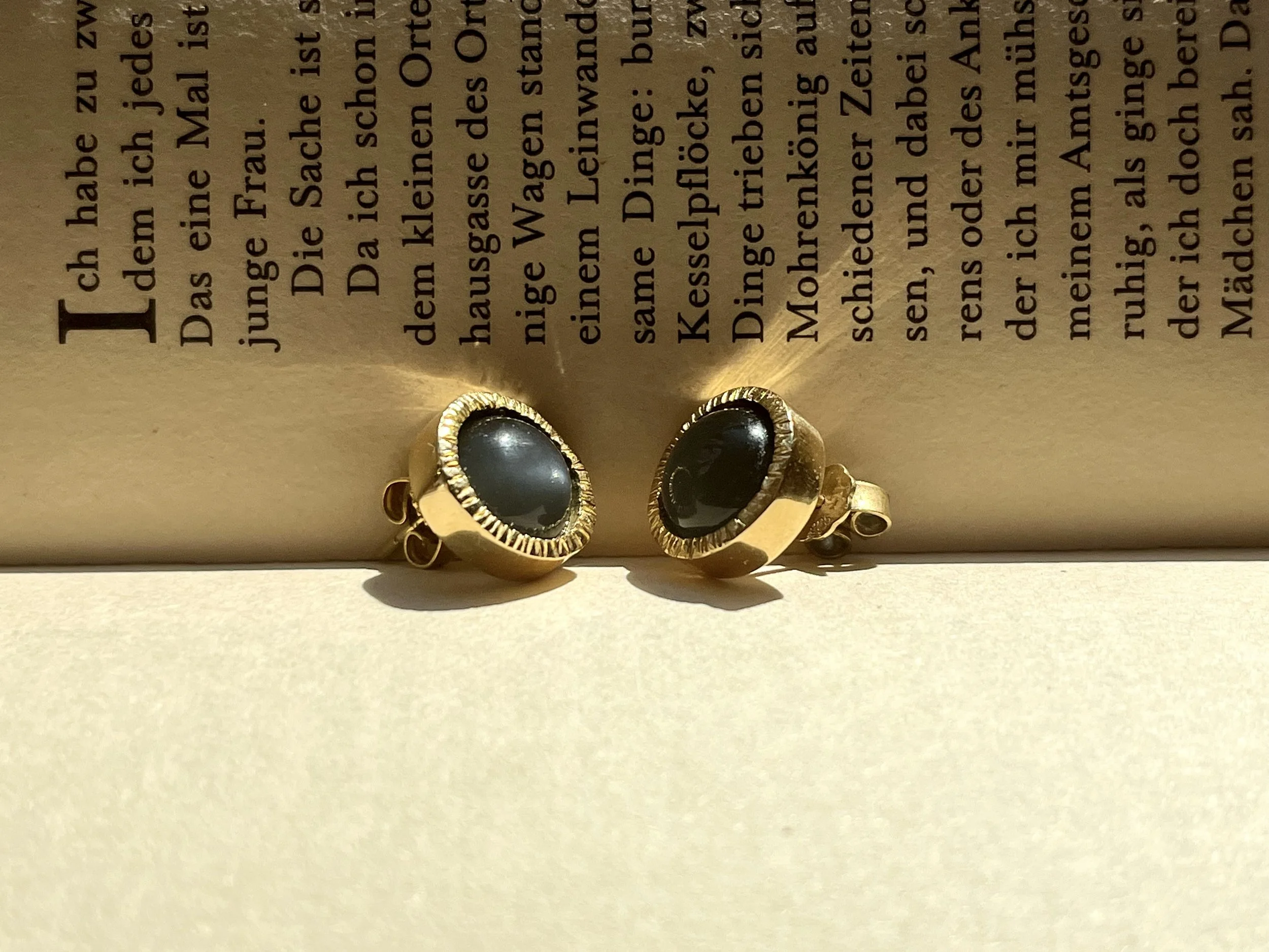 Ohrstecker, 750/- Gold, Mondstein