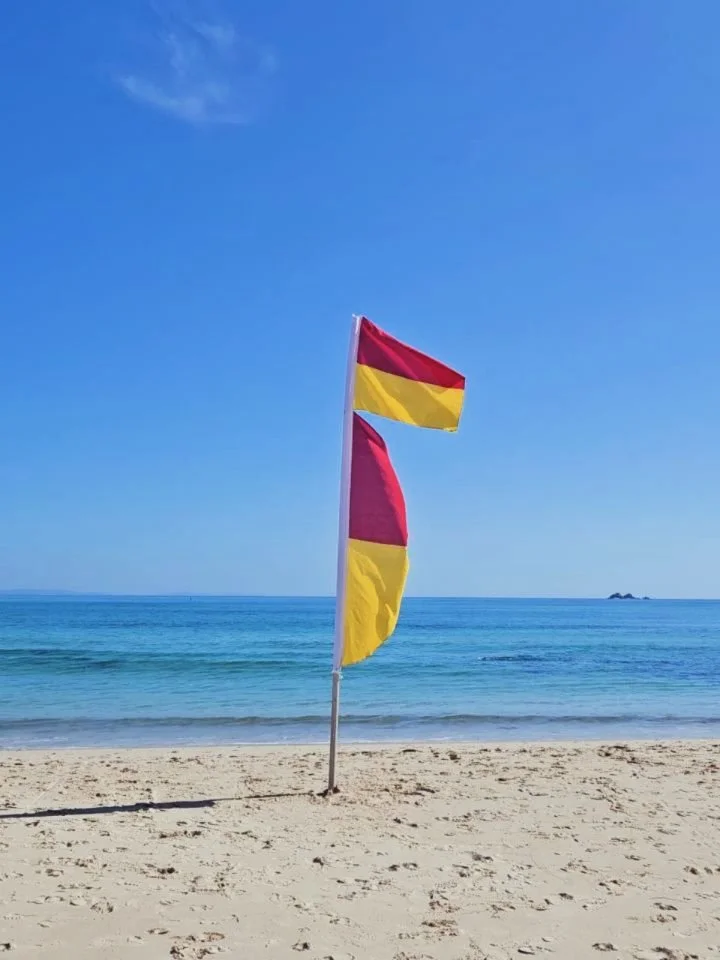 Sunday sounds ... Byron's not so bad 😘 
School holidays &amp; sunshine #perfectmatch. 

#byronbay 
#peopleofbyron 
#respectandprotectbyron