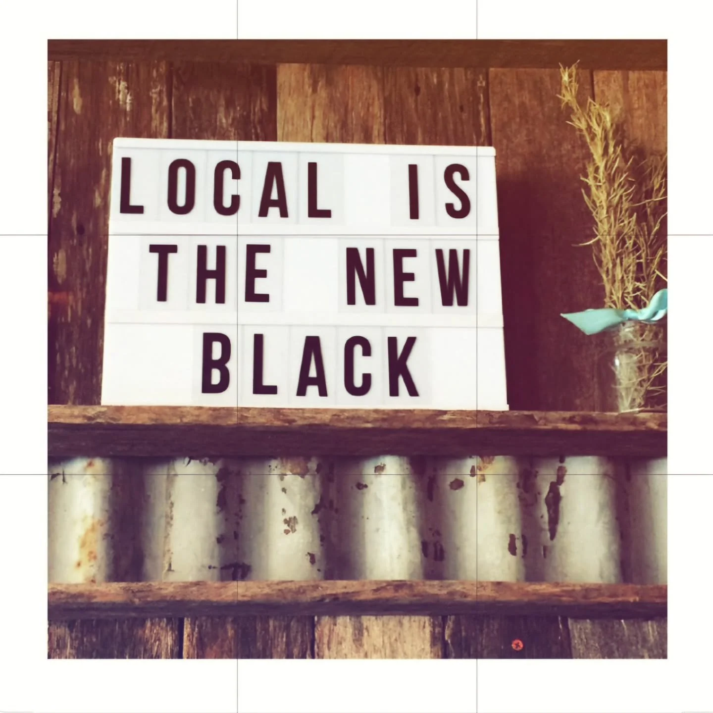Understanding the challenges of small business in the 2481 postcode can be tricky .. it's regional and season, shout out to a few favoutires - share yours in comments 🙌
#byronbay2481
#locallove

@wildbillybooks 
@thebookroomcollective
@baygrocer 
@s