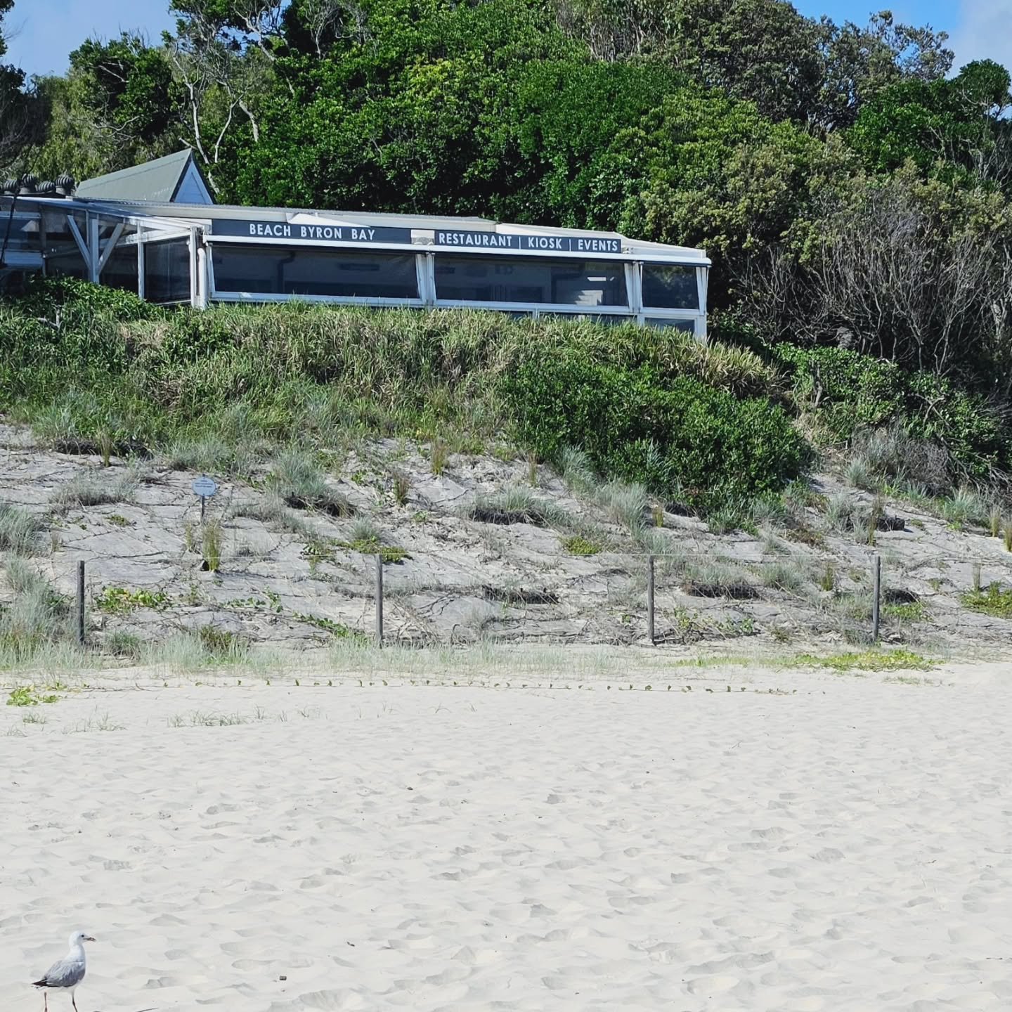 Just one more thing 🤔... Byron Shire Council has on Public Notice &amp; Exhibition DA "Modification Application" in relation to the sandbags supporting this venue ( which has changed quite a bit !) 👉Swipe for the OG. 

This DA conflicts w