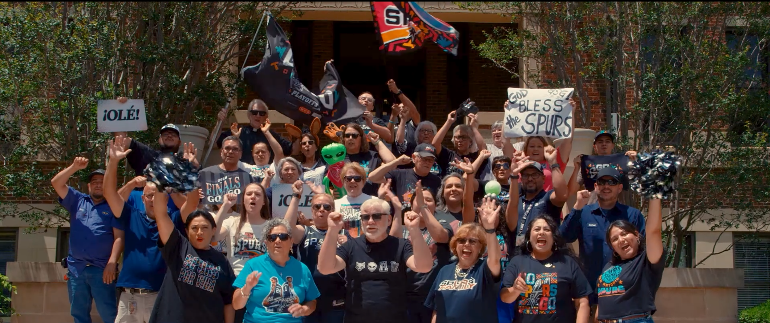 GO SPURS GO!