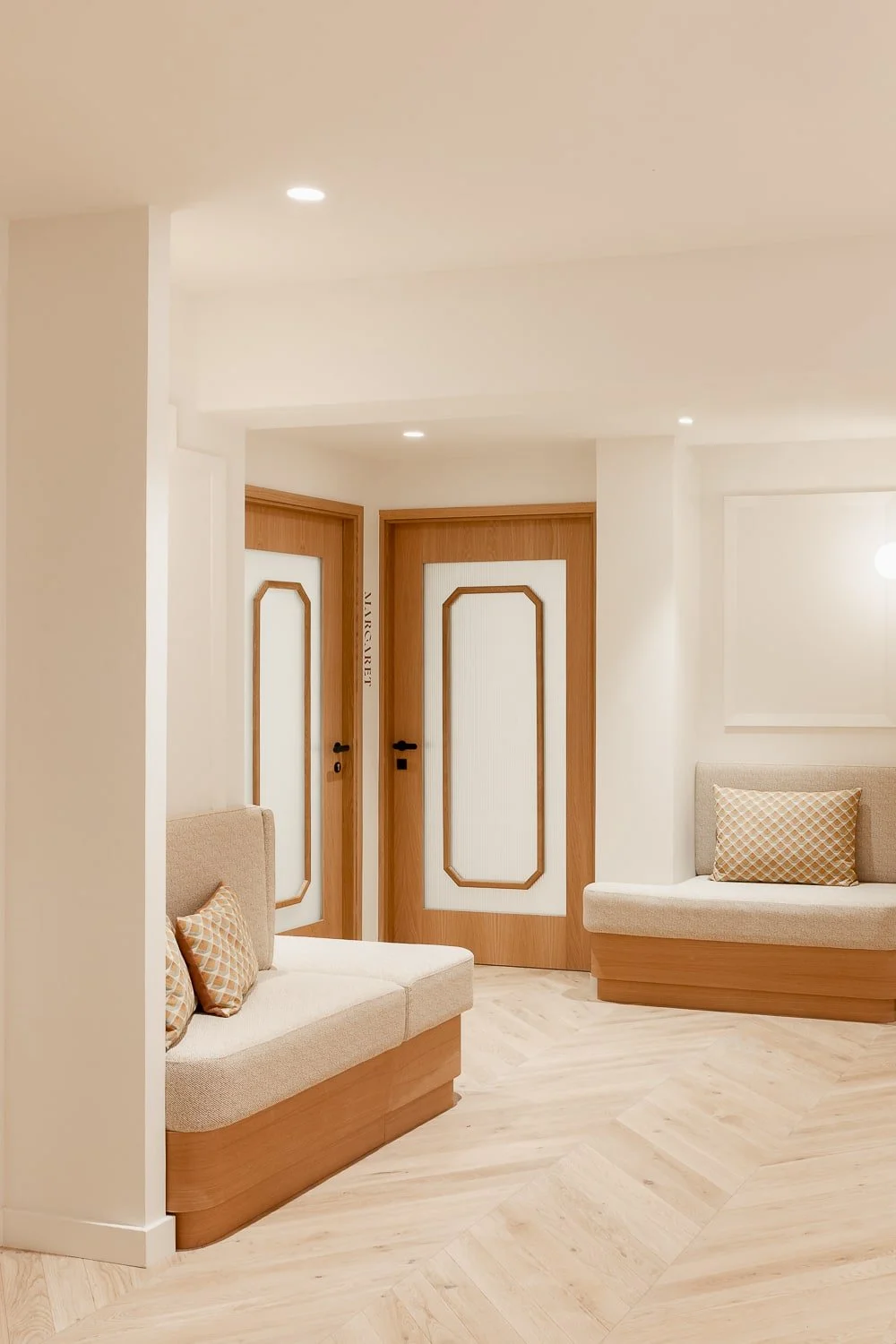 Etage dédié aux autres professions médicales, paramédicales et soins complémentaires