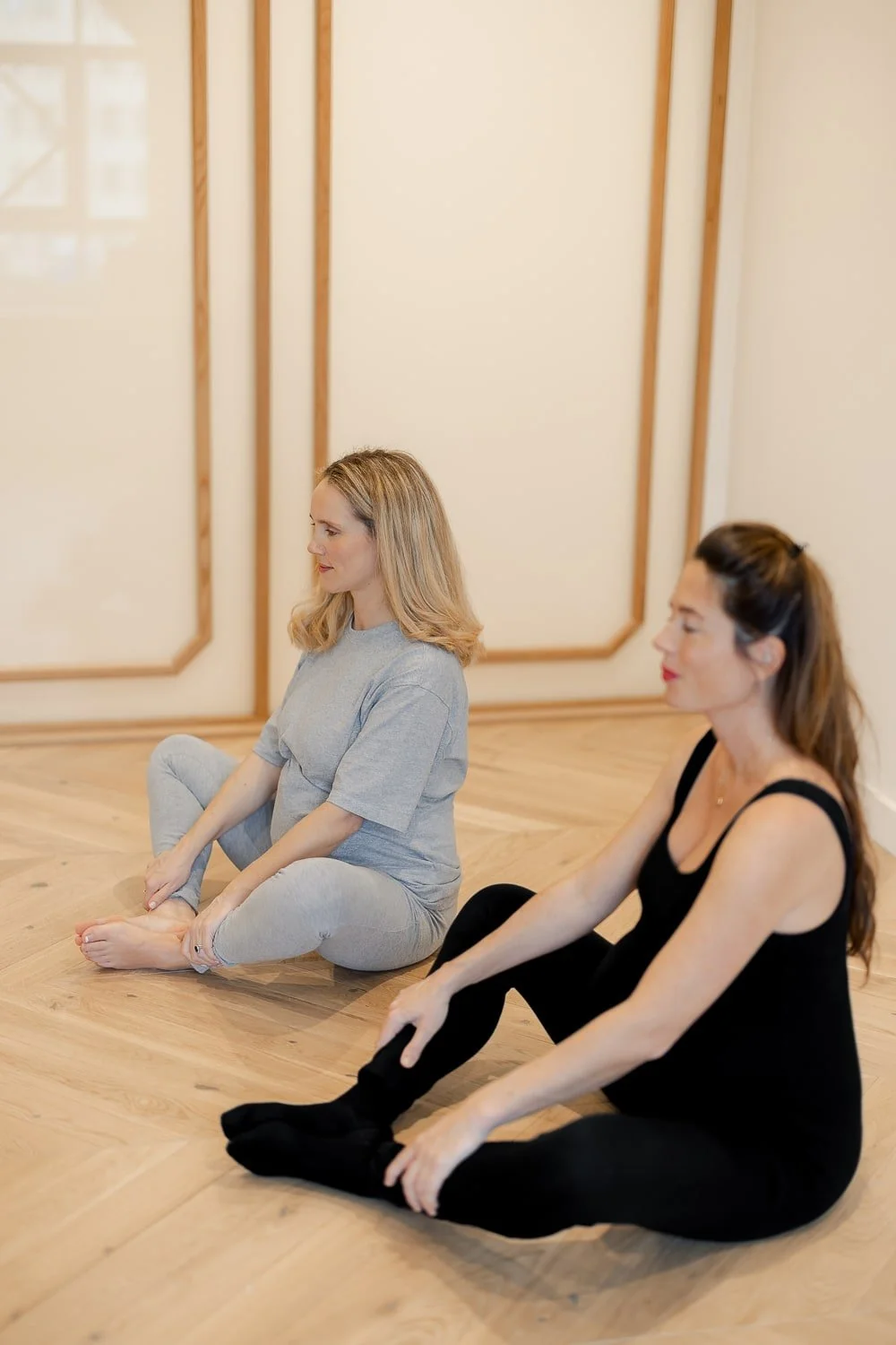 La Gyn & Place, un espace dédié aux ateliers proposés par Gyn & Sens à Biarritz. Yoga, renforcement musculaire, hypnose, naturopathie, sophrologie...