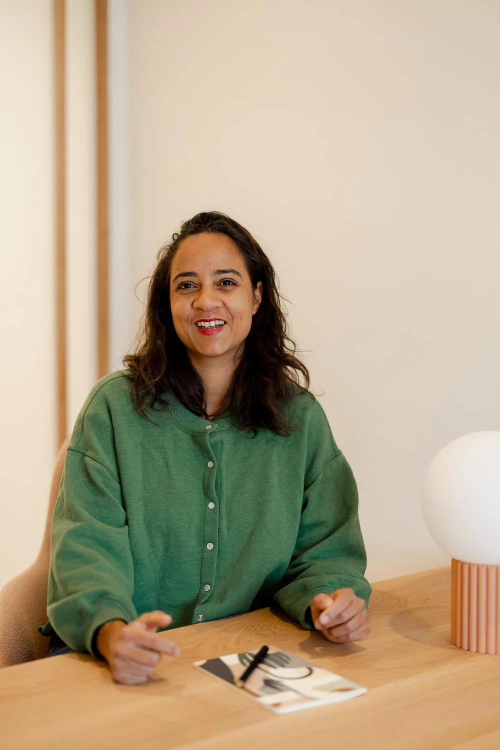 Portrait de Mathilde Doublier, chirurgien gynécologue, membre de l’équipe Gyn&Sens, lieu de santé dédié à la femme à Biarritz