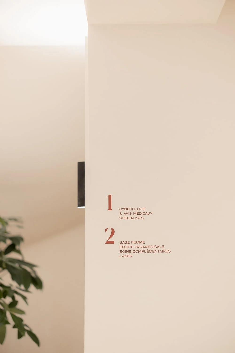 Gyn & Sens, des espaces lumineux et chaleureux dédiés à la santé de la femme à Biarritz. 