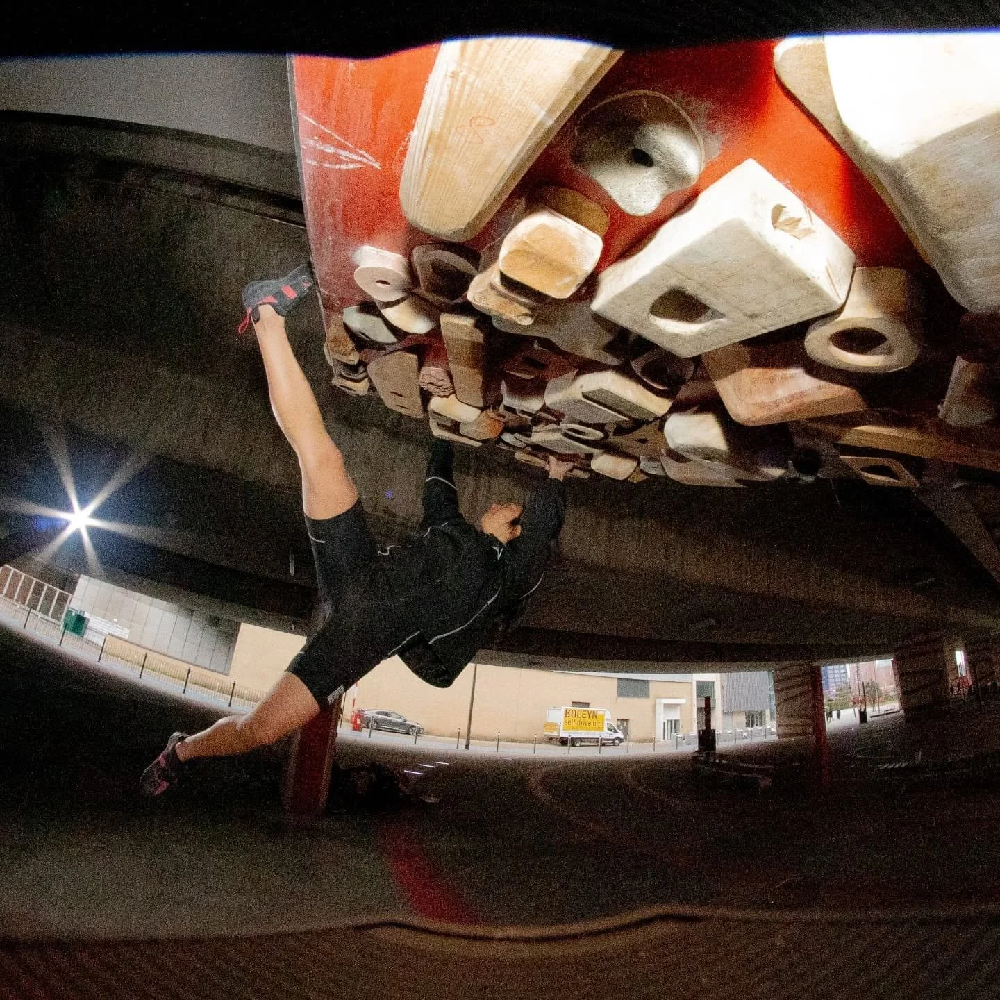 😶&zwj;🌫️

@wharfboard  with @xiangoh_ &amp; @joepartridge91 for @thenorthfaceuk 

@pajama_tom 
@annienesta