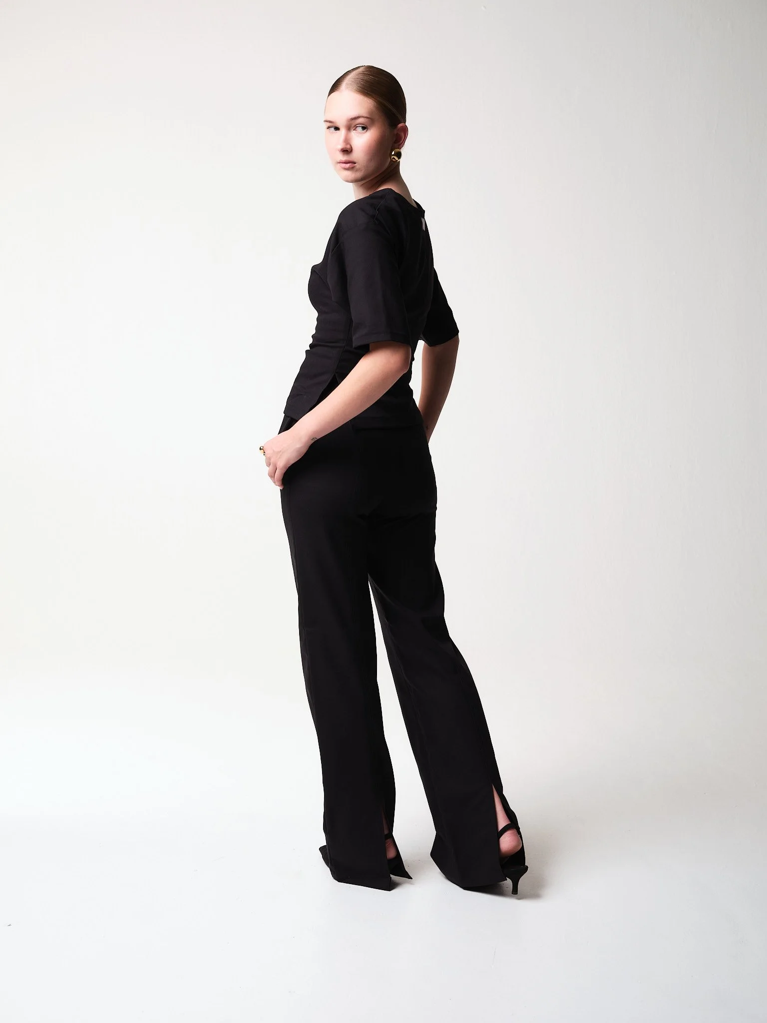 Léss1234.jpg