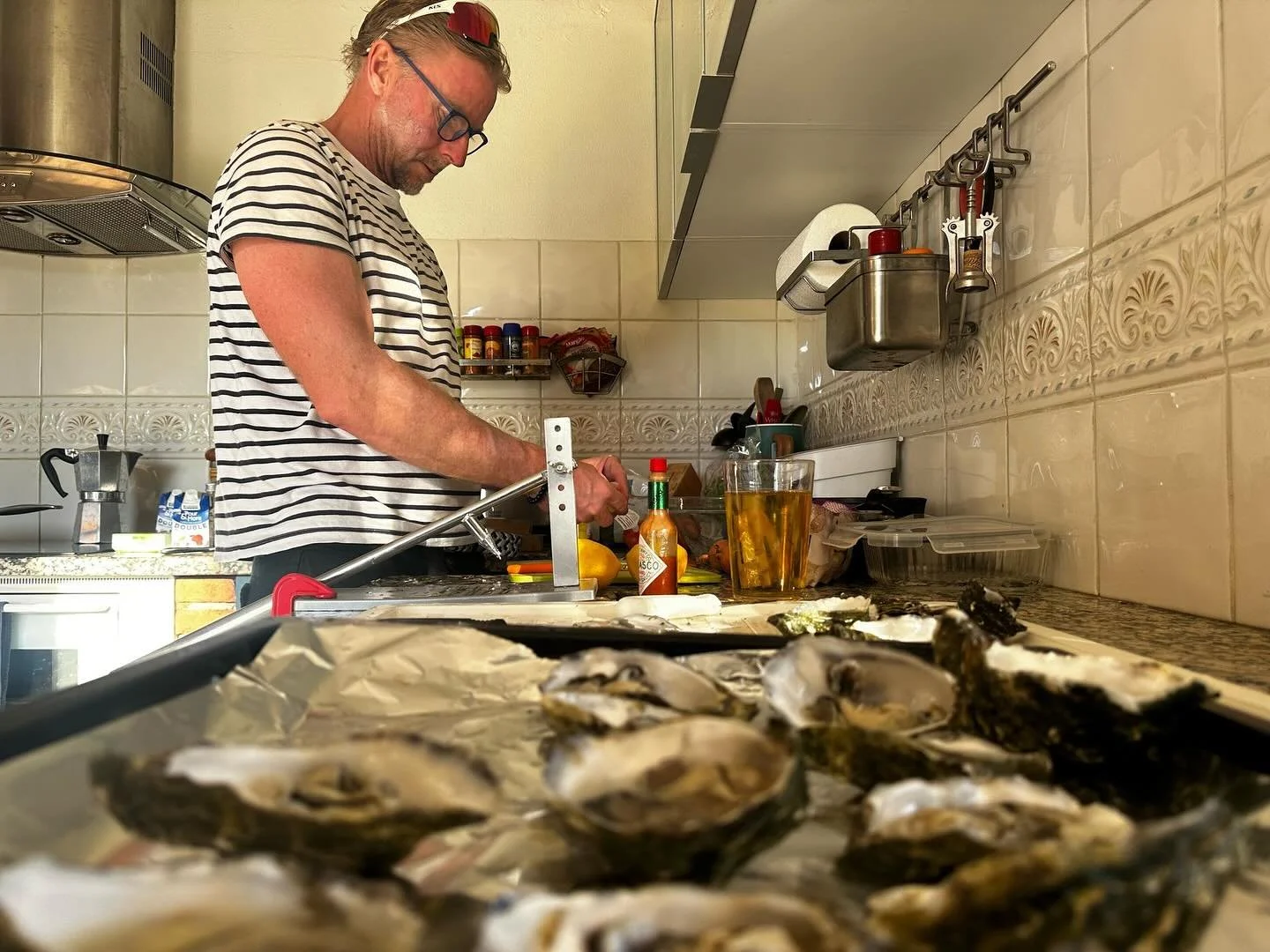 Big things need to start from somewhere small&hellip; new beginnings and testing out the small. Let&rsquo;s see where this adventure takes us 😄 #olsters #oysters #cookedoysters #rockefeller #algarve