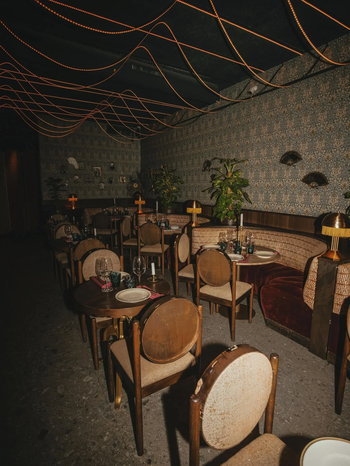 Quedarse en Madrid en festivo ahora es un planazo 🤩 

Abrimos toda la Semana Santa. 

Plaza de las Salesas, 8 📍

#zingara&nbsp;#madrid&nbsp;#planenmadrid&nbsp;#coctelesenmadrid&nbsp;#foodiesmadrid