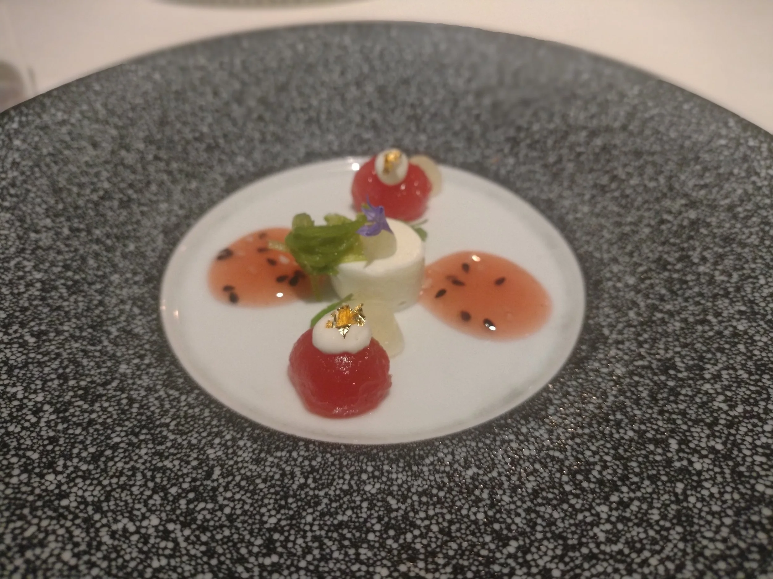 Vorspeise im Dreisterne-Restaurant Bareiss in Baiersbronn