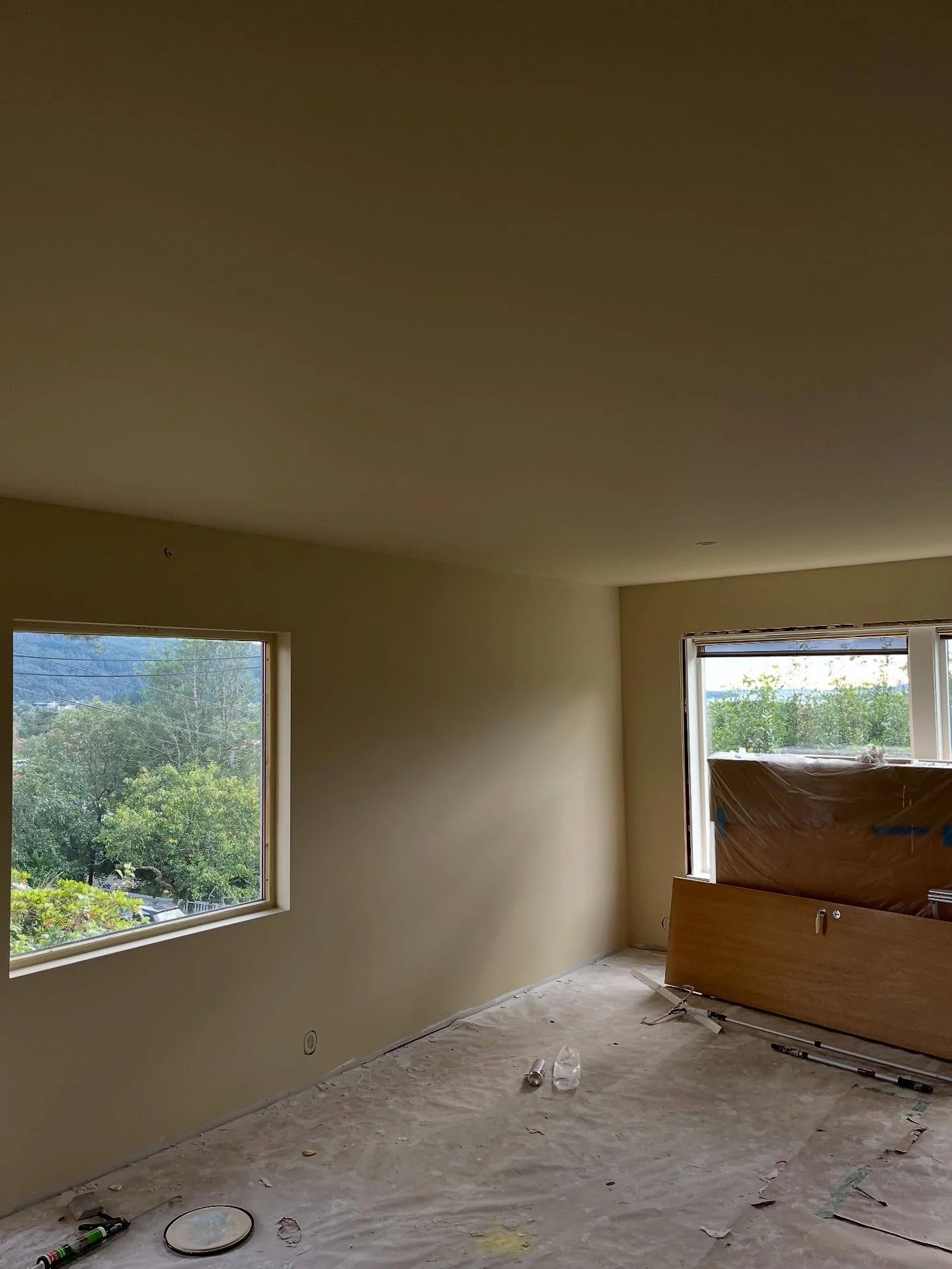 Niv&aring; 5 finish. Skj&oslash;tsparkling, heilsparkling, pussing, grunning og maling🙏🏻 Da blei nett som i byn😮&zwj;💨