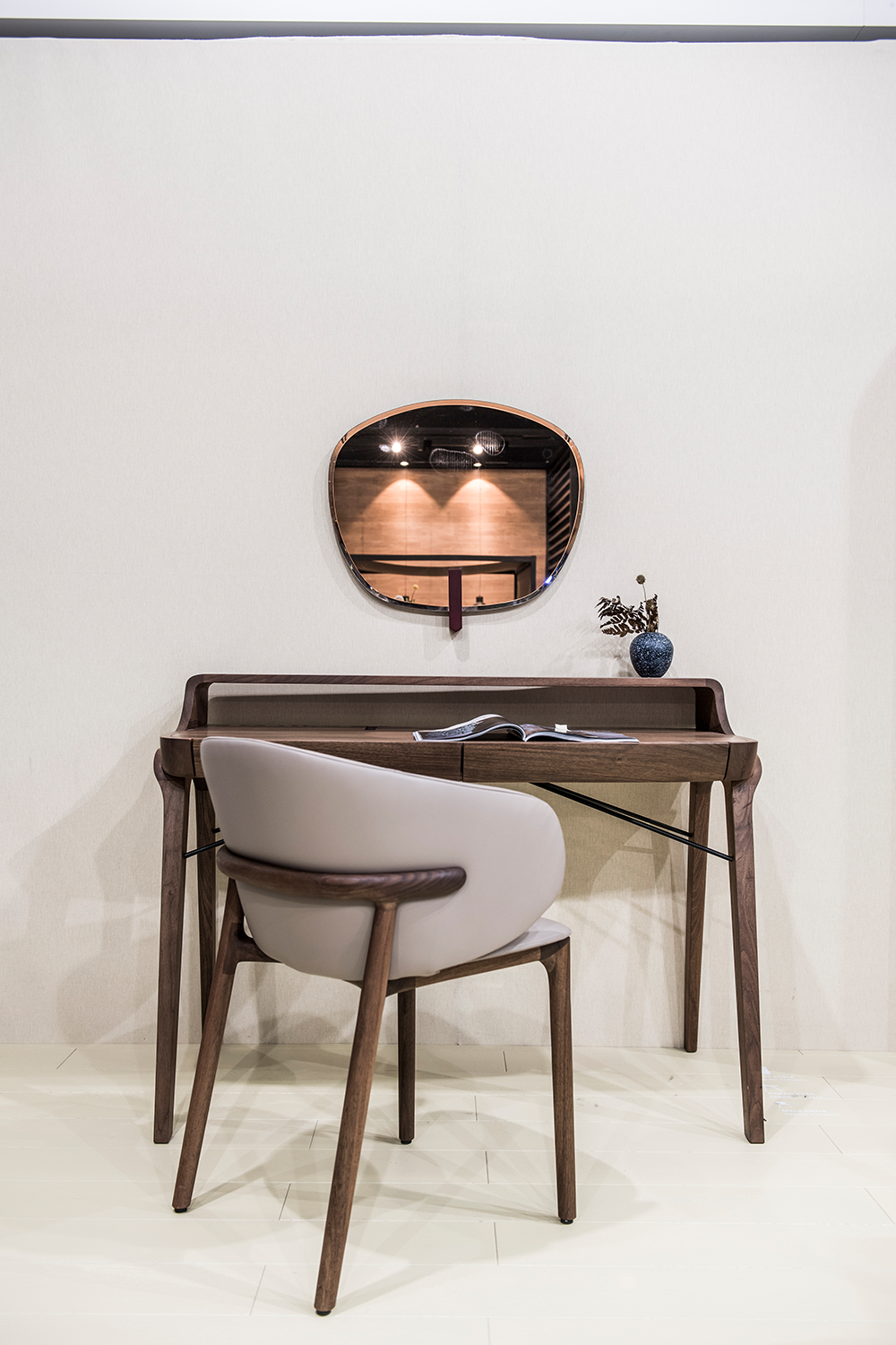 Lifestye_Mela_Chair 19.png