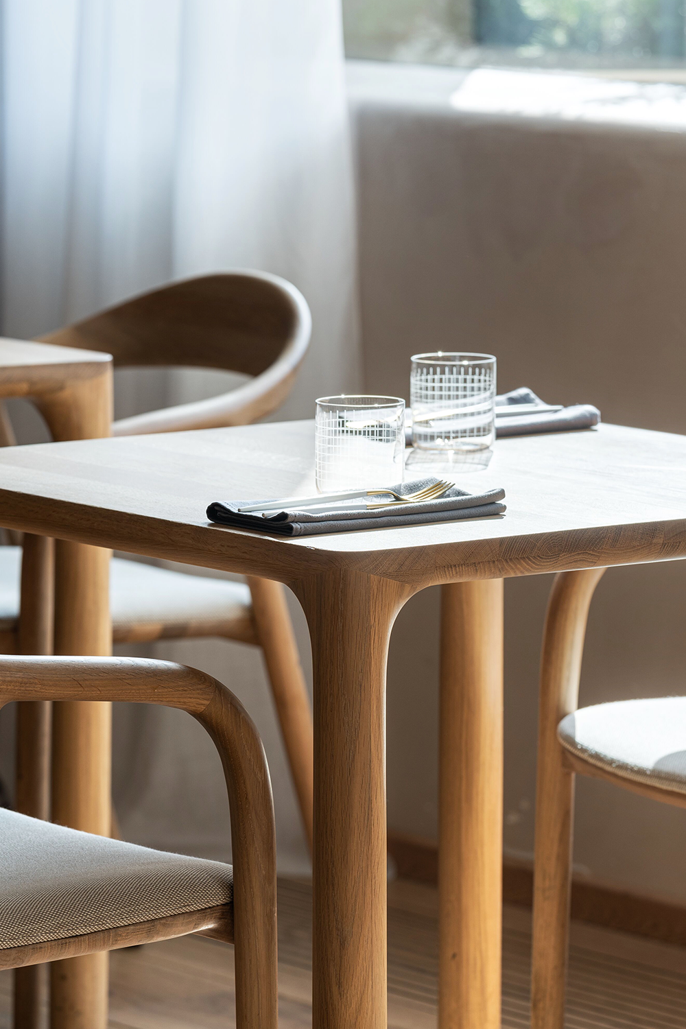 Jean Table by Regular Company – elegant solid wood table with refined linear design for Artisan