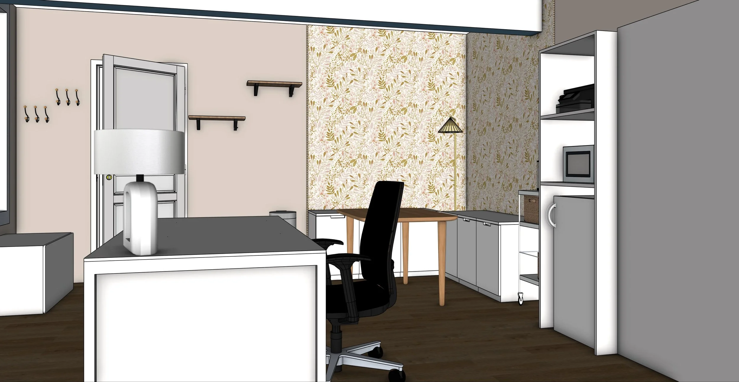Vue intérieure d'un bureau avec un bureau, une chaise, une étagère, un lampadaire, et des murs décorés avec du papier peint floral.