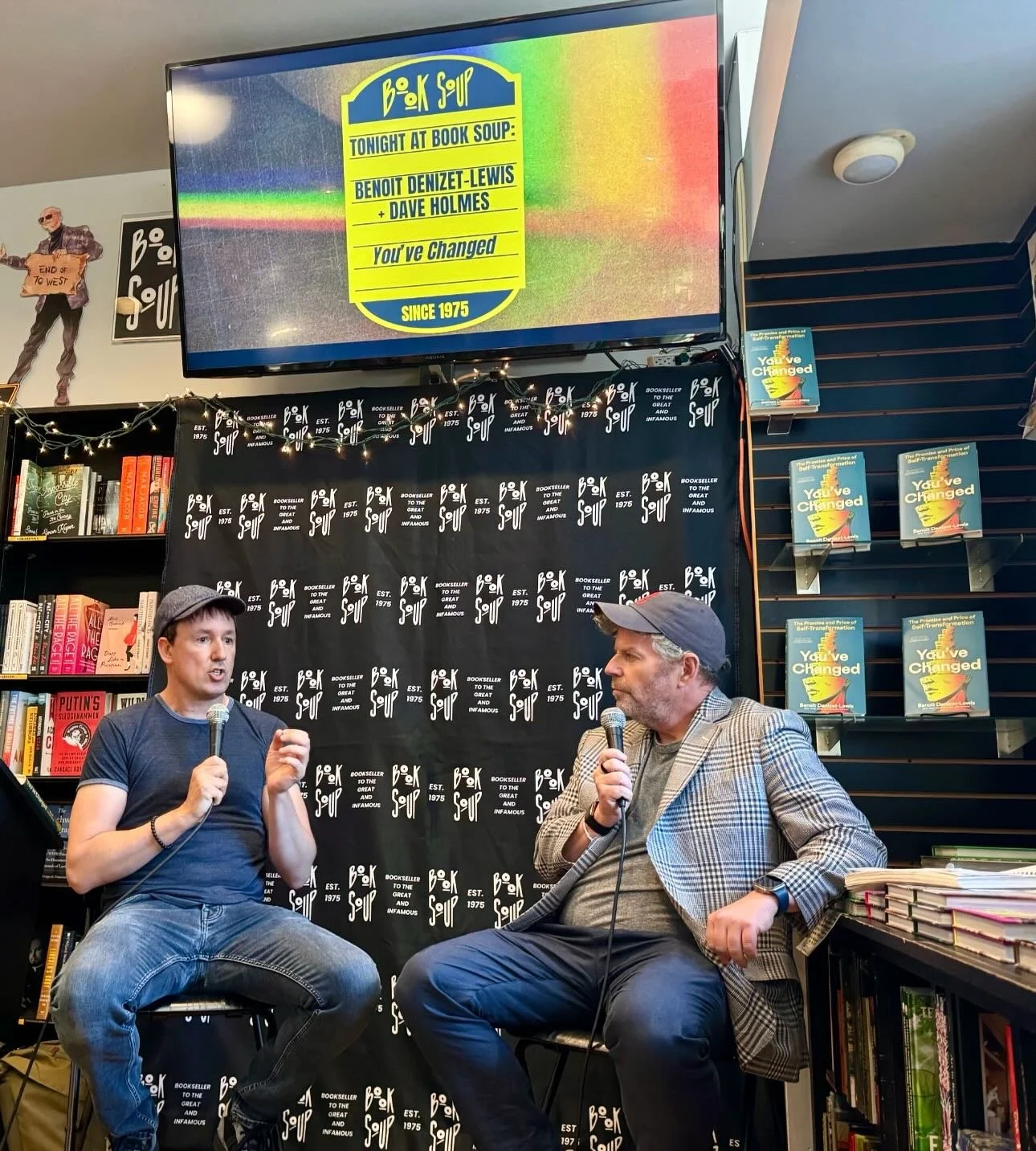 A complete and total blast talking change last night with @daveholmes at @booksoup.

I was predictably terrible at remembering to take pictures but thank you to all my Los Angeles friends who came out. Many amazing people in one room.❤️

I get a litt