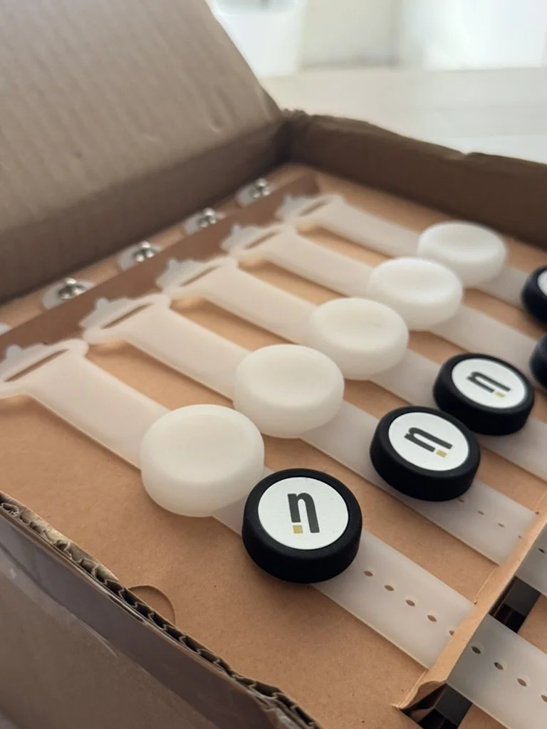 Naughtweed Field Kit (2-Button Set)