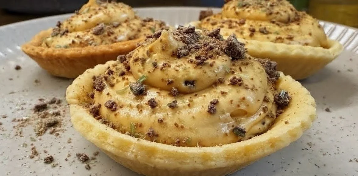 Peppermint Crisp Tart Cocktail Size