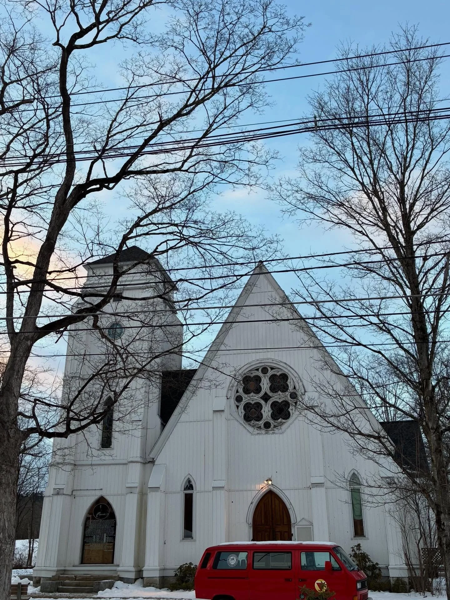 Last Friday, we had the joy of gathering with Co-op Owners for our Annual Meeting at the beautiful @theguthriecenter &hearts;️ It was a night filled with thoughtful updates, meaningful conversations, and a strong sense of community 🤗 Seeing so many 