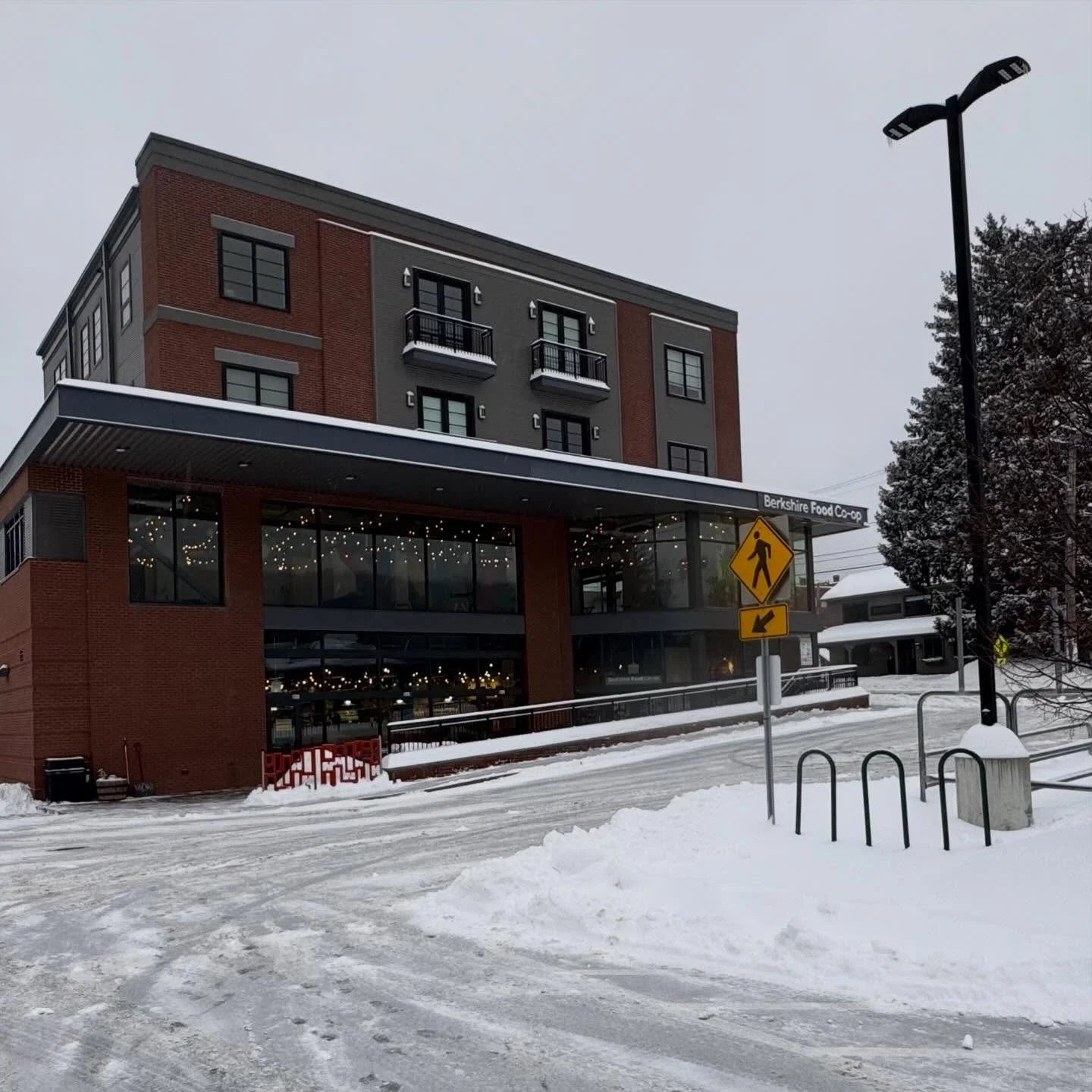 We&rsquo;re OPEN and here for you! 💛💛💛
Just a friendly note that the caf&eacute; won&rsquo;t be available today ❄️ Hot bar &amp; salad bar will be available until 3 PM ☺️ See you soon!