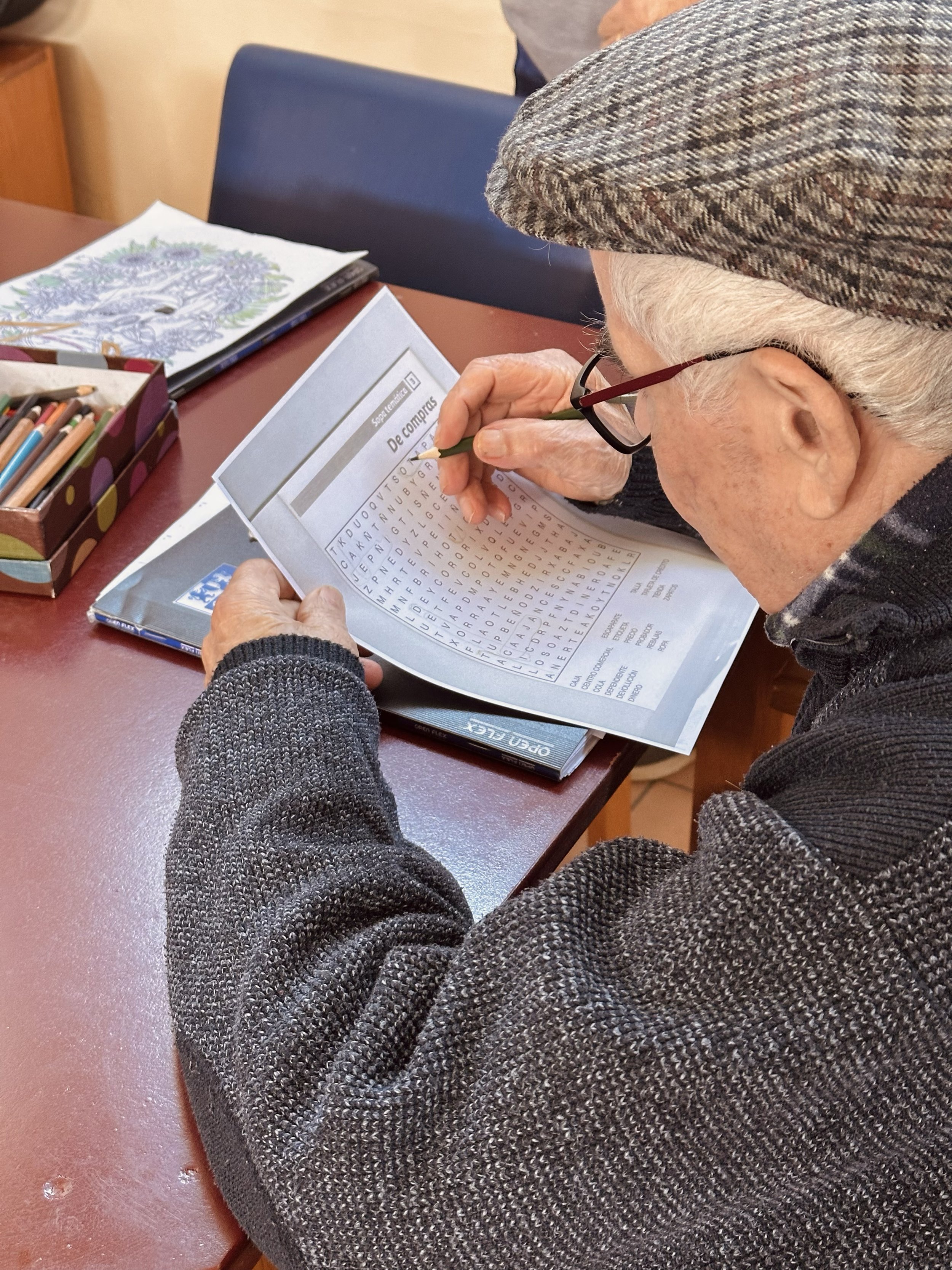 espais interior_sopa de lletres.jpg