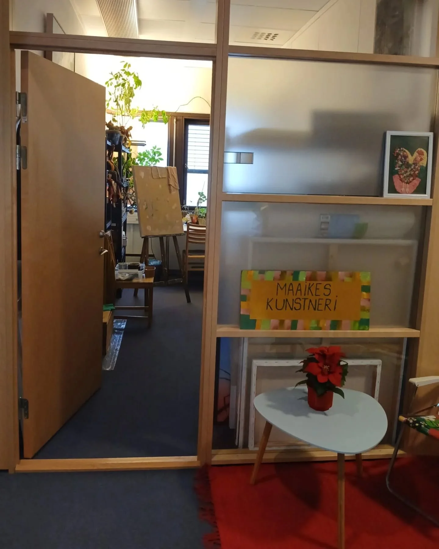 Ta turen innom Maaikes Kunstneri p&aring; l&oslash;rdag 14.mars mellom kl 13:00-16:00

Maaike Lahaise er en av flere kunstnere som har &aring;pent atelier l&oslash;rdag 14.03.2026

Sjekk Facebook-eventet for &aring; se hva mer som skjer under aktivit