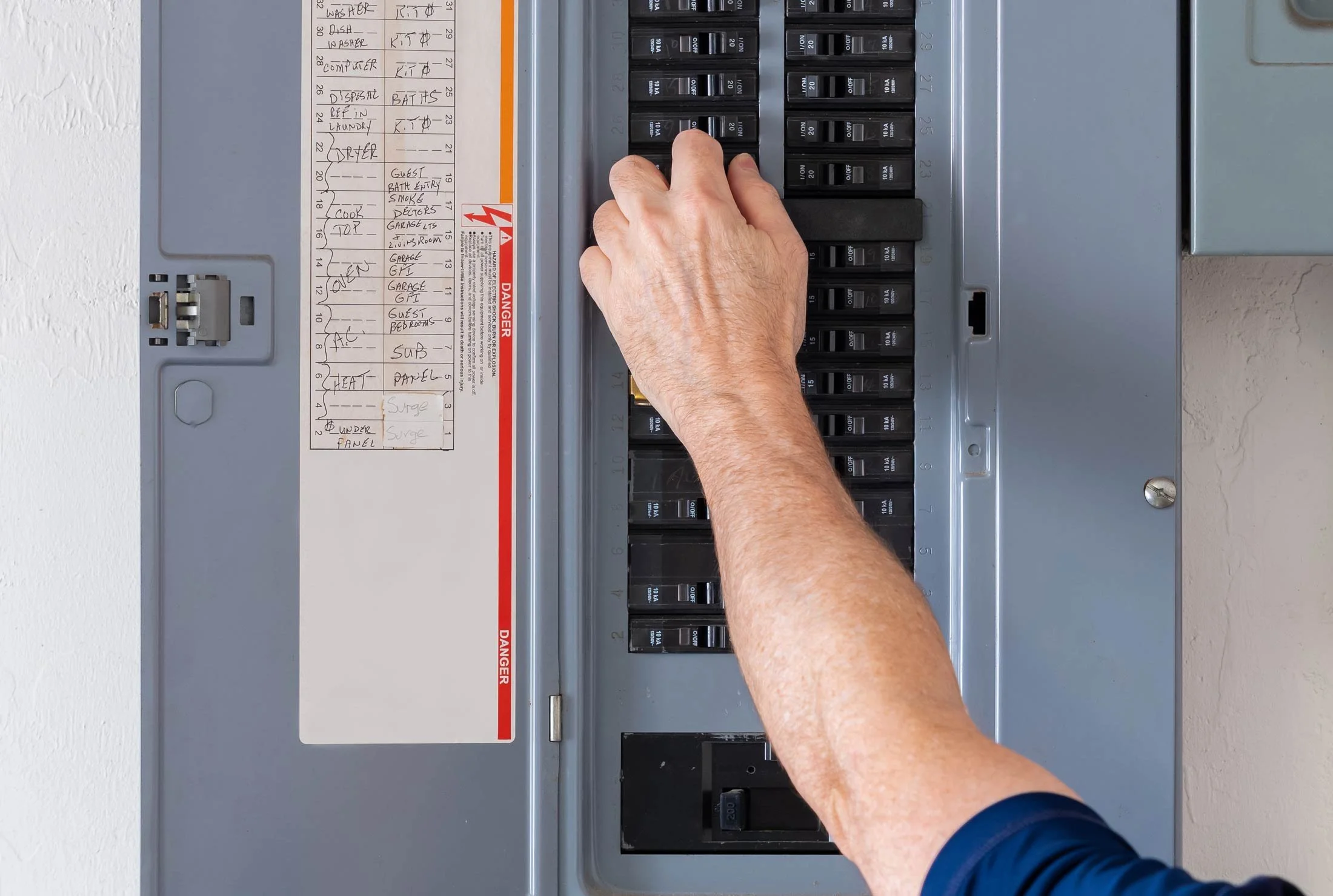 When to Upgrade Your Electrical Panel for Modern Power Needs