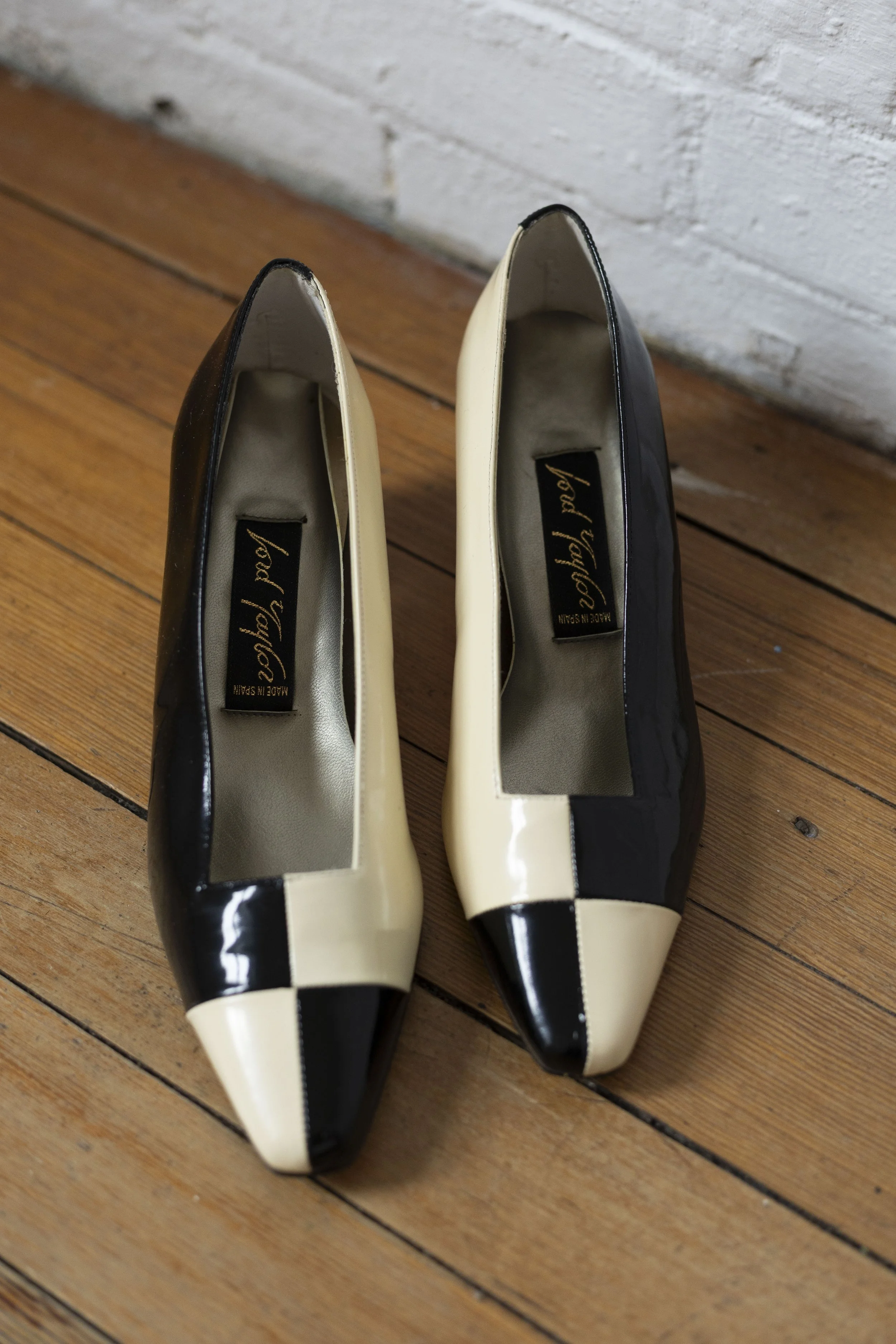 Vintage Lord & Taylor Heels