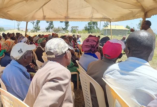 Specs For Africa People waiting.jpg