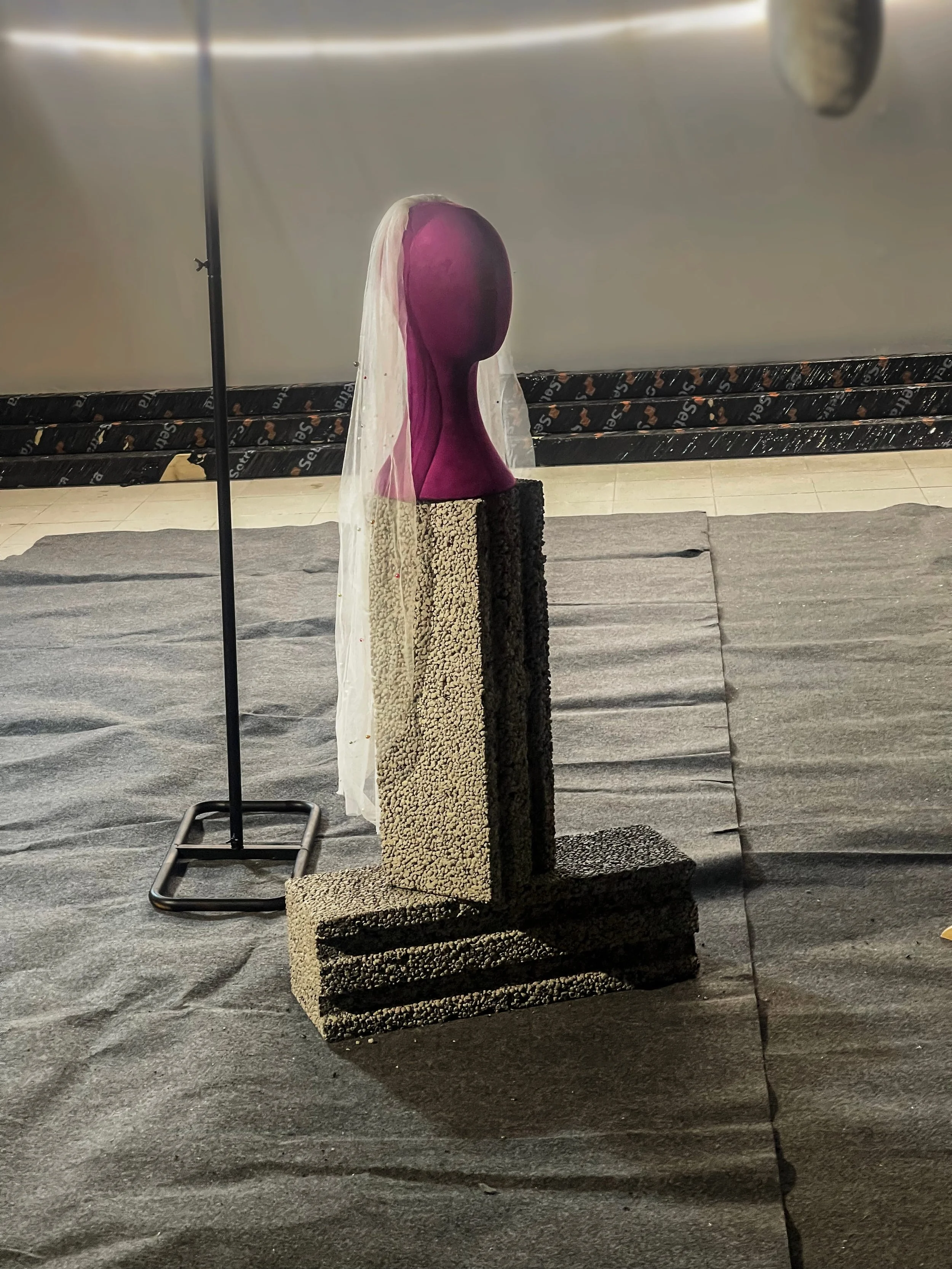 Fingertip Veil, In Color